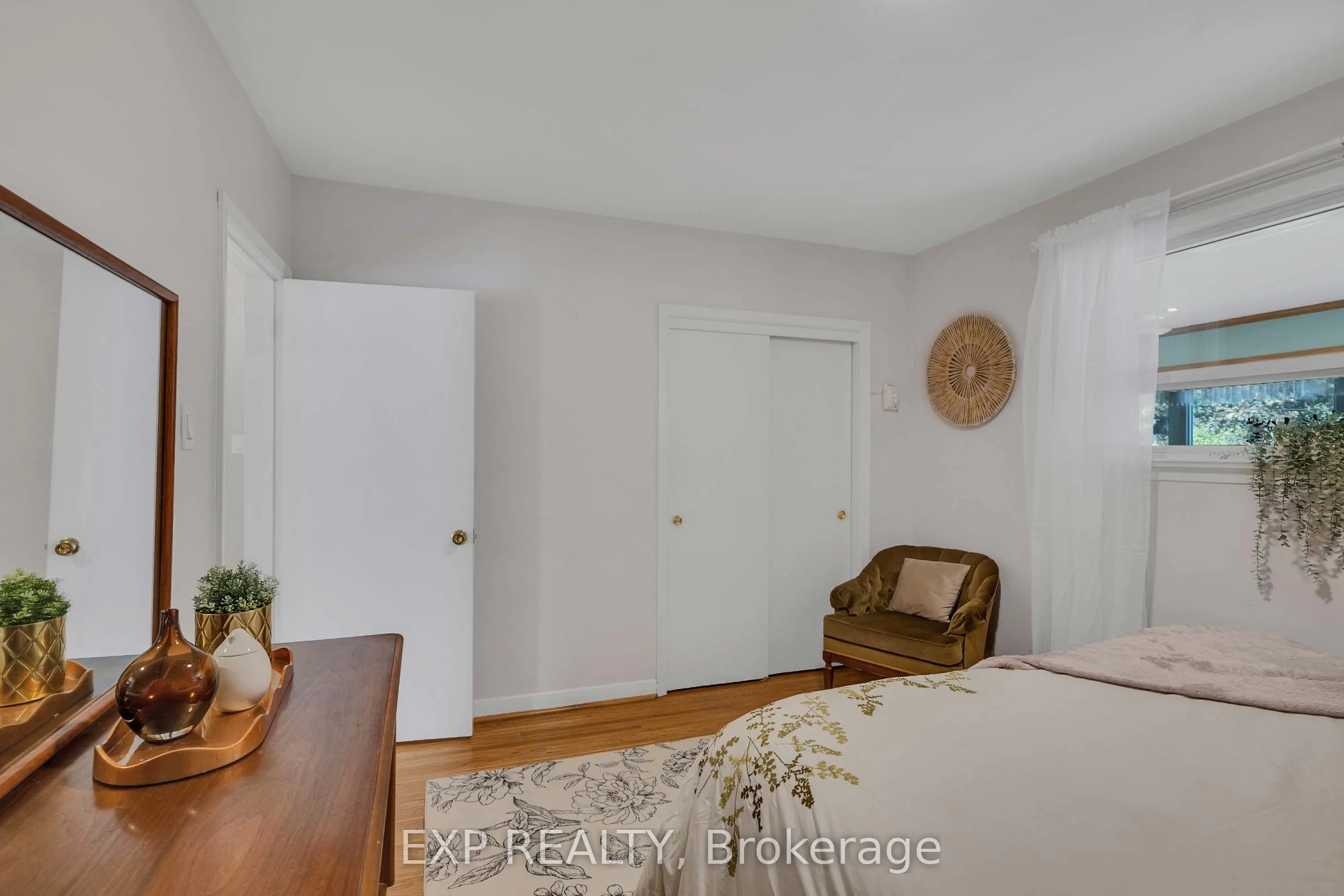 6 Jardine Place