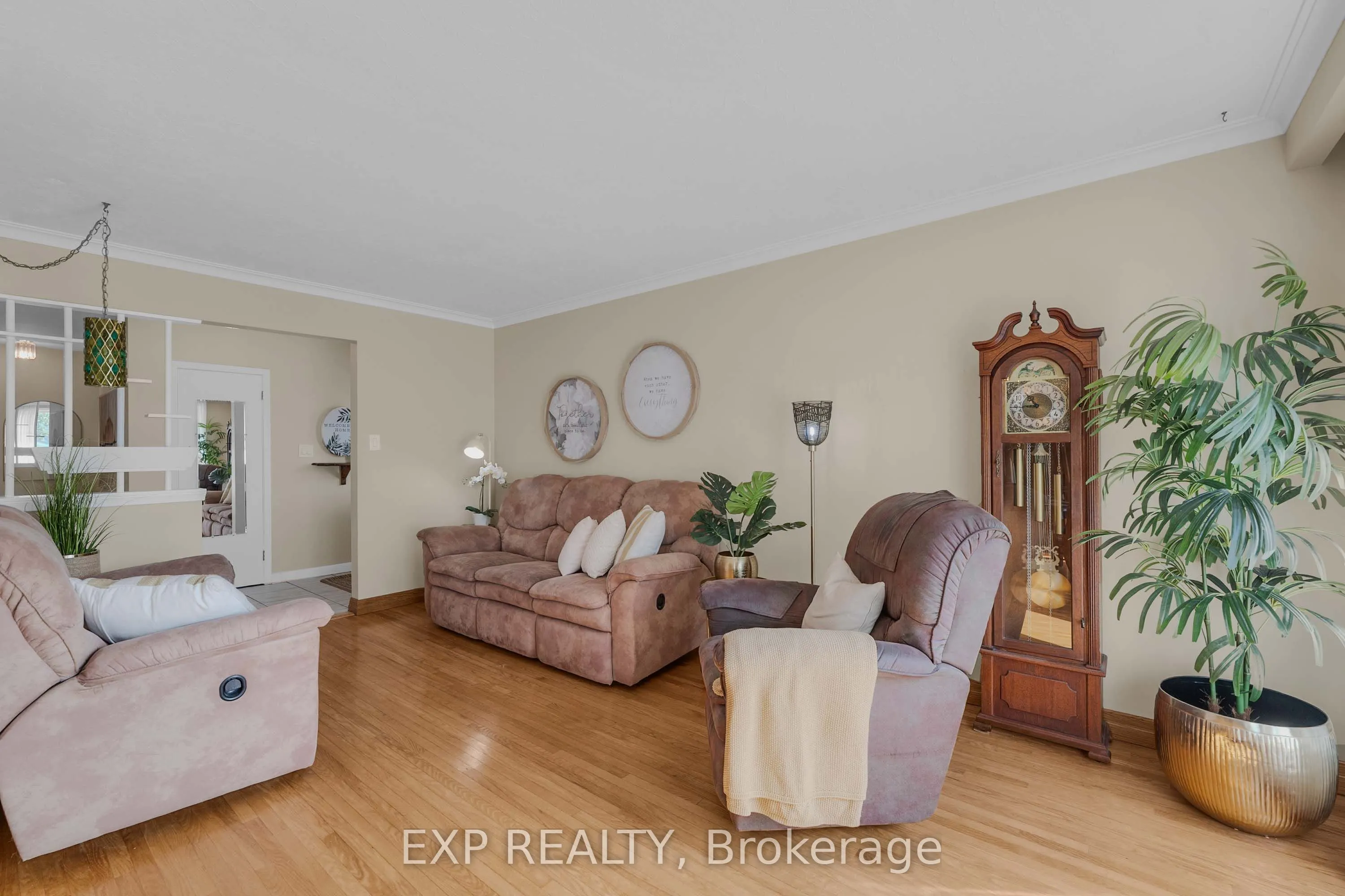 6 Jardine Place