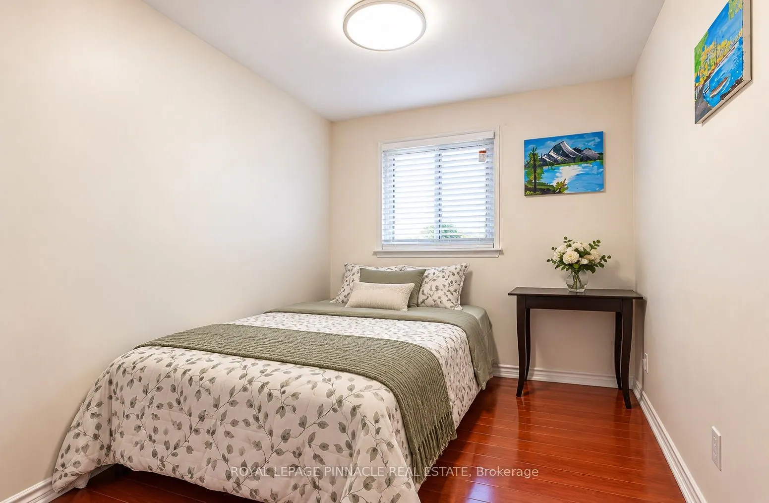 88 Fleetwood Crescent #117