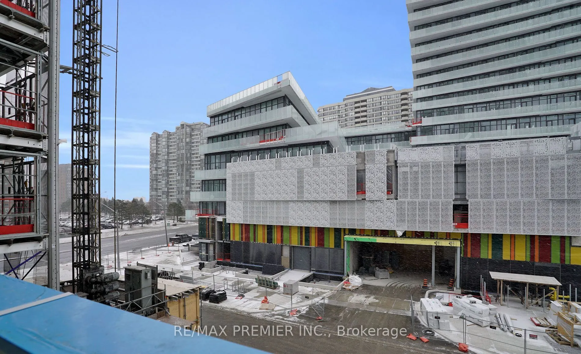 3900 Confederation Parkway #225