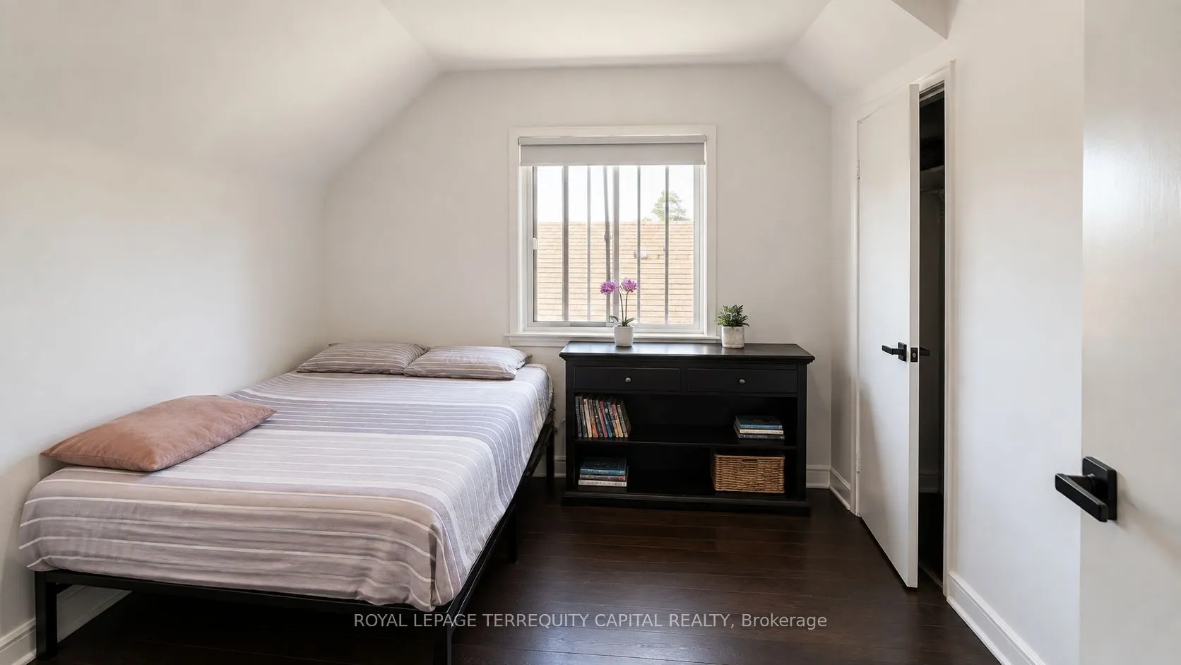 1010 Caledonia Road #Upper