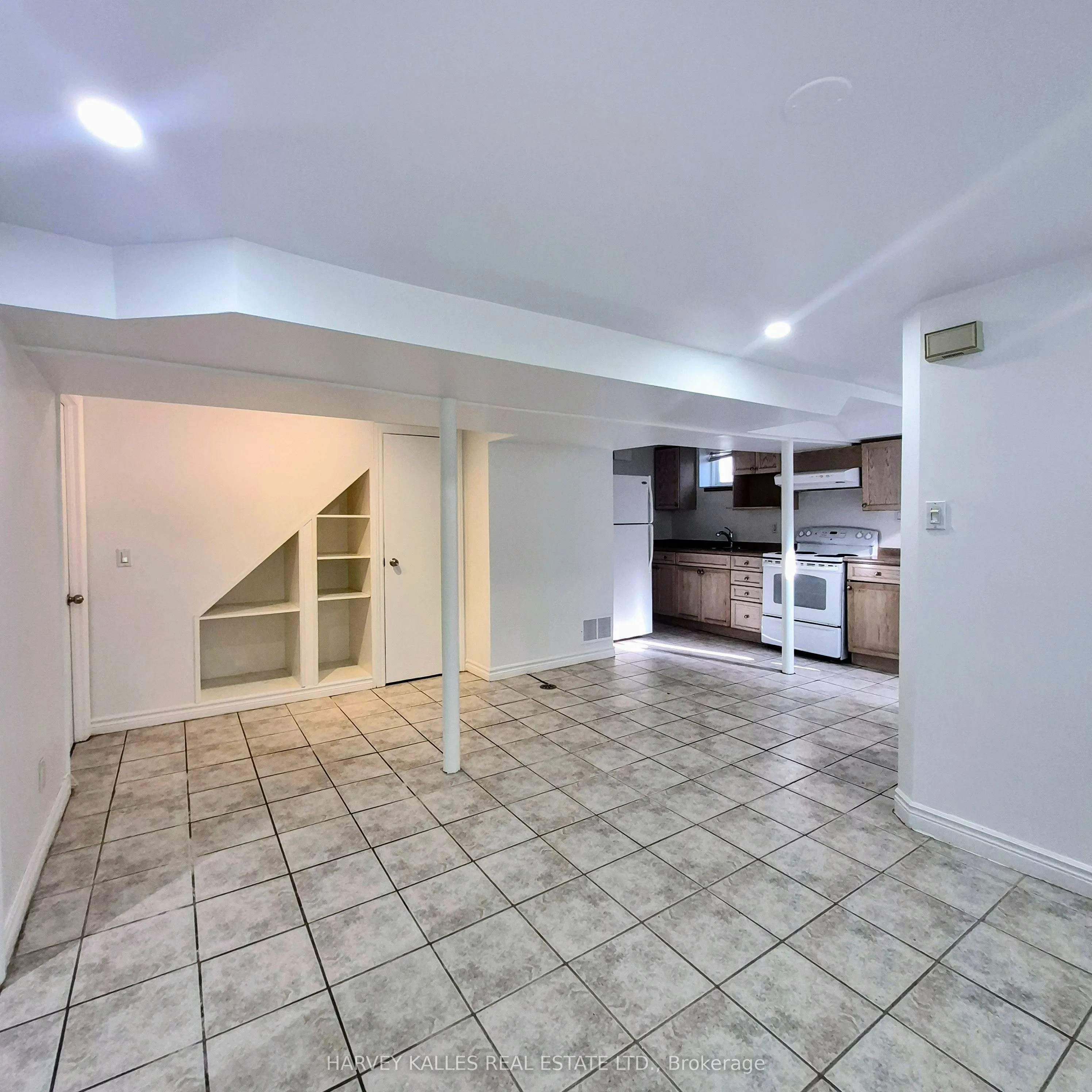 1575 Dufferin Street #Lower