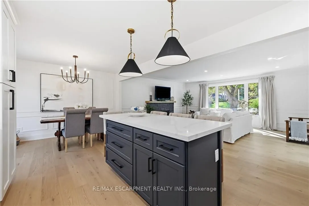 869 Condor Drive