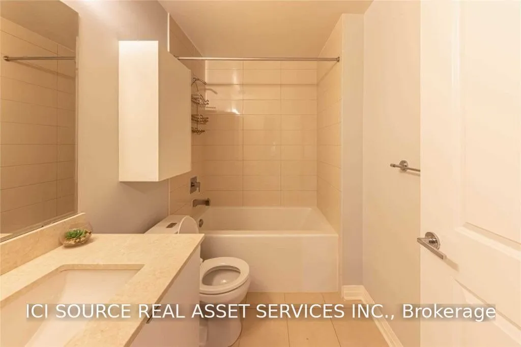59 Annie Craig Drive #2806