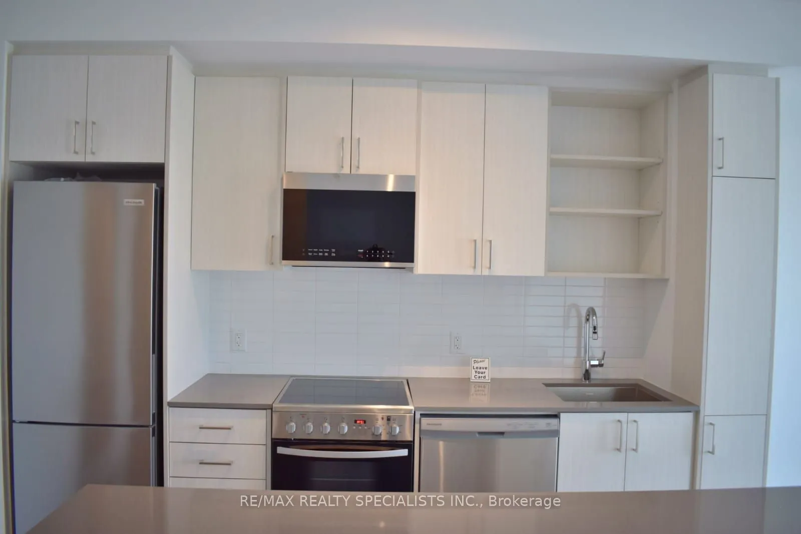 50 George Butchart Drive #908