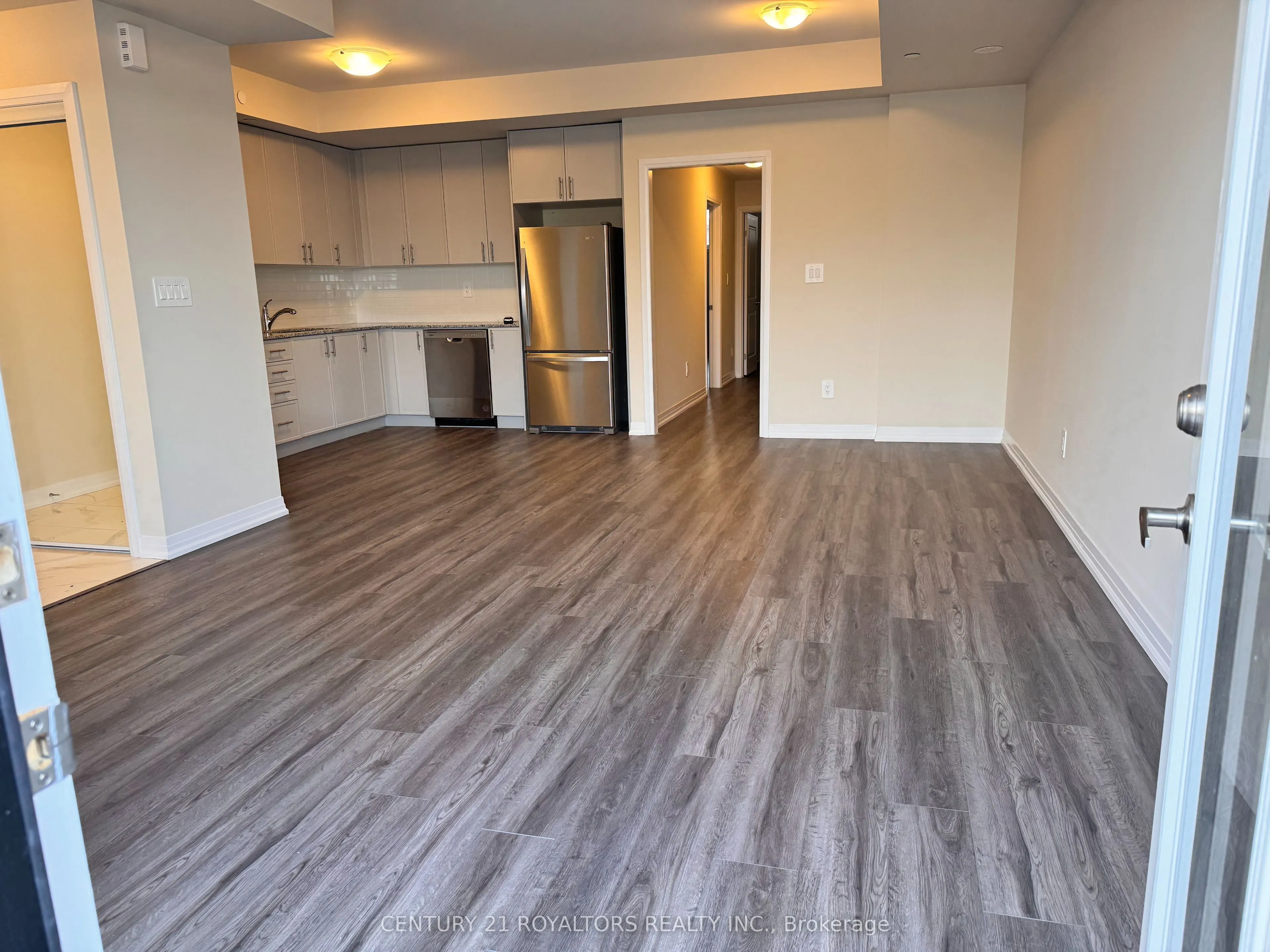 1585 Rose Way #124