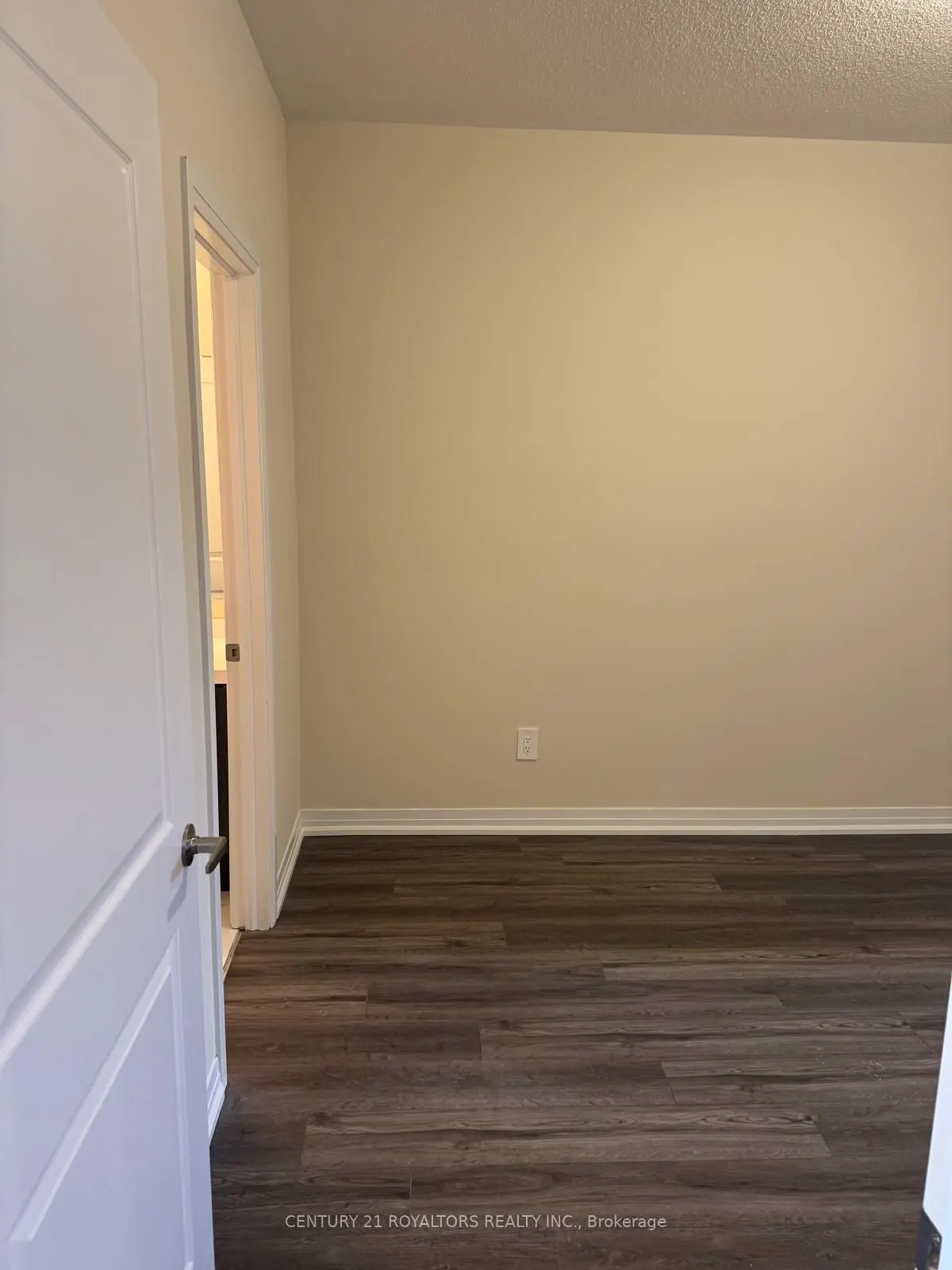 1585 Rose Way #124