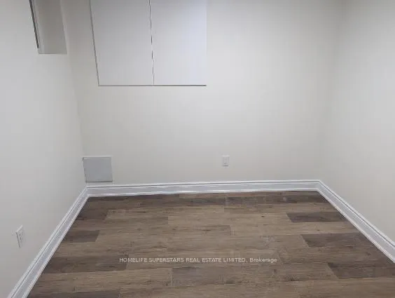 26 Glenmore Crescent #Basement Apartment