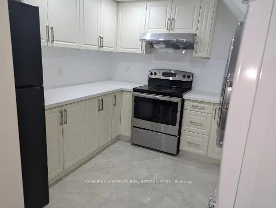 26 Glenmore Crescent #Basement Apartment