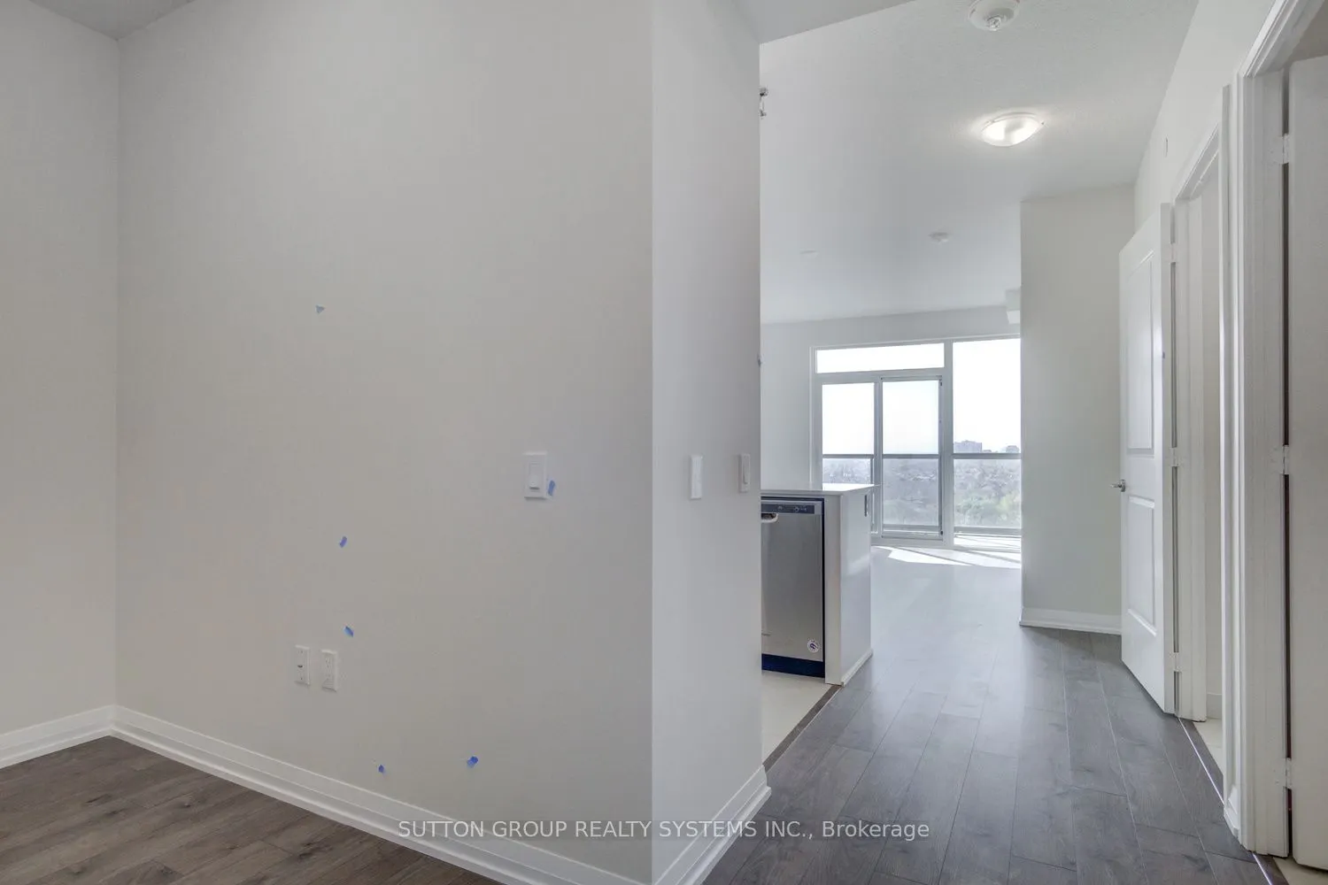 65 Watergarden Drive #906