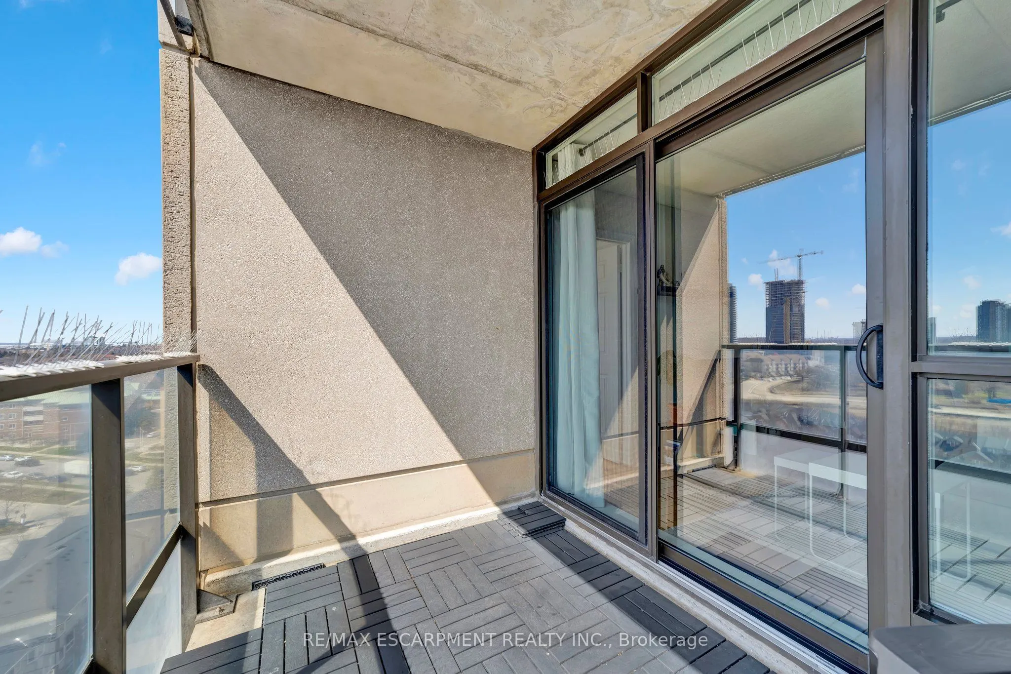 220 Forum Drive #1405