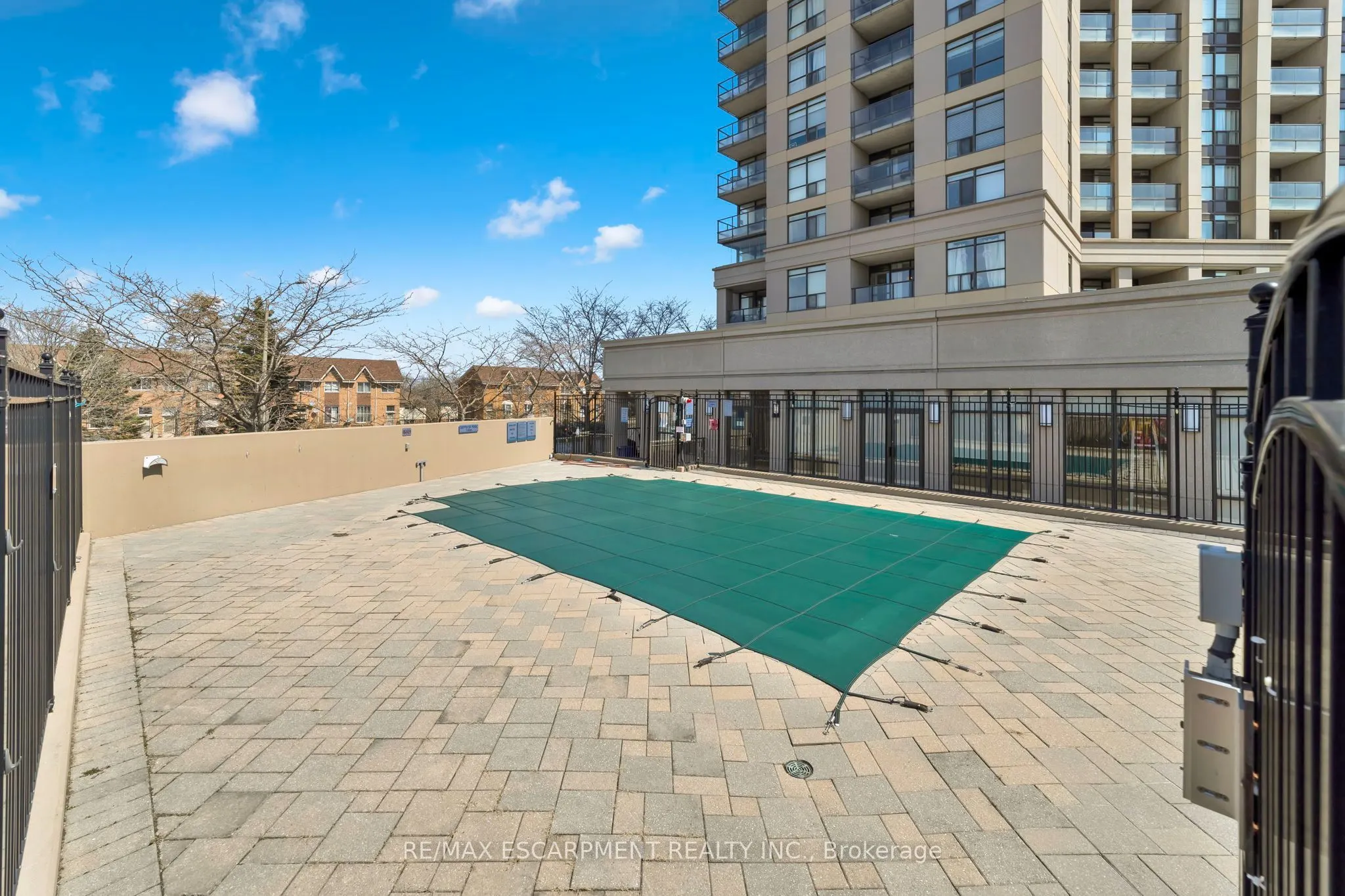 220 Forum Drive #1405