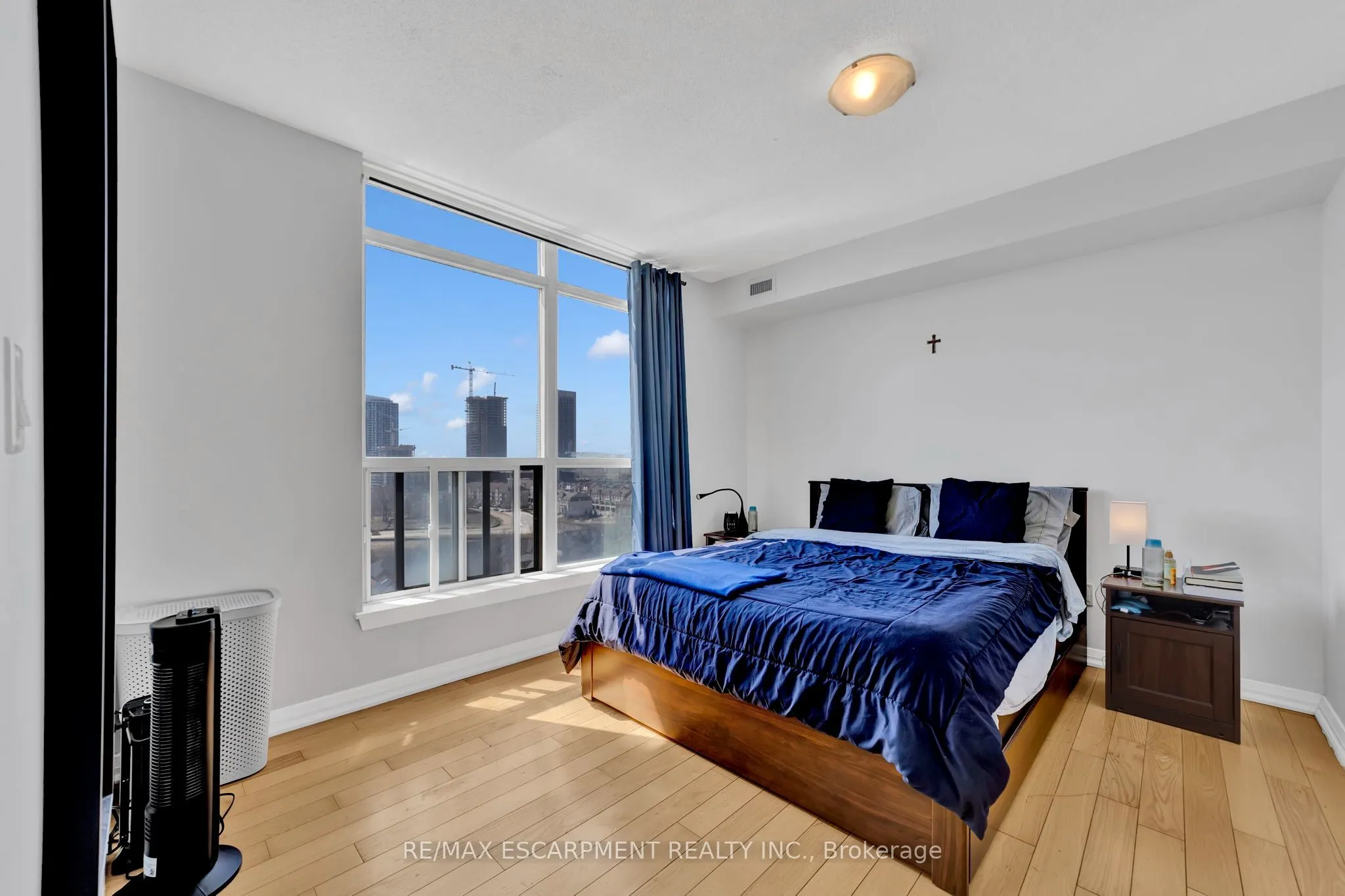 220 Forum Drive #1405