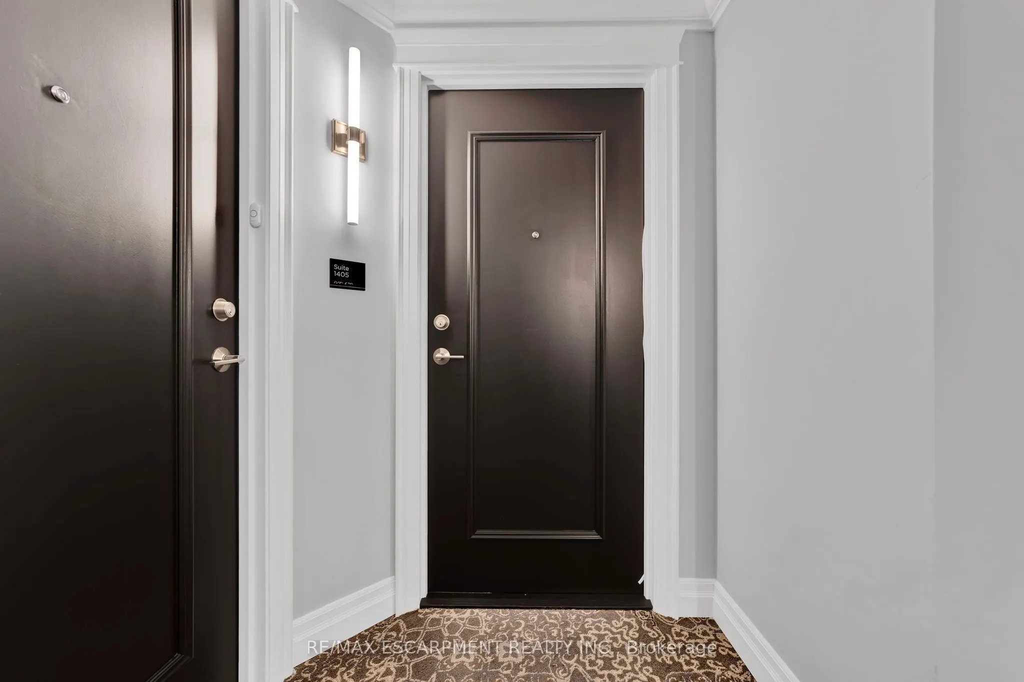 220 Forum Drive #1405