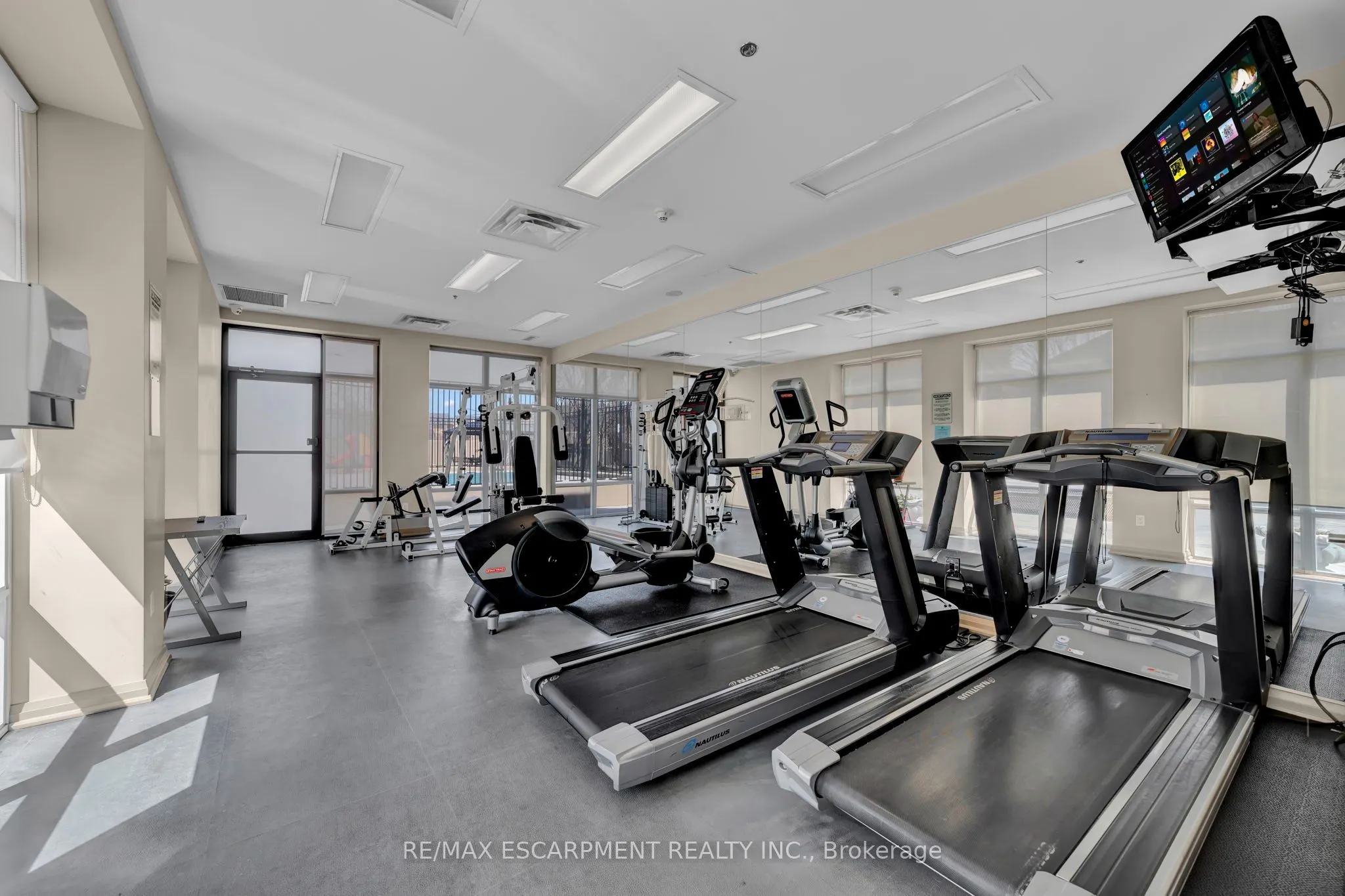 220 Forum Drive #1405