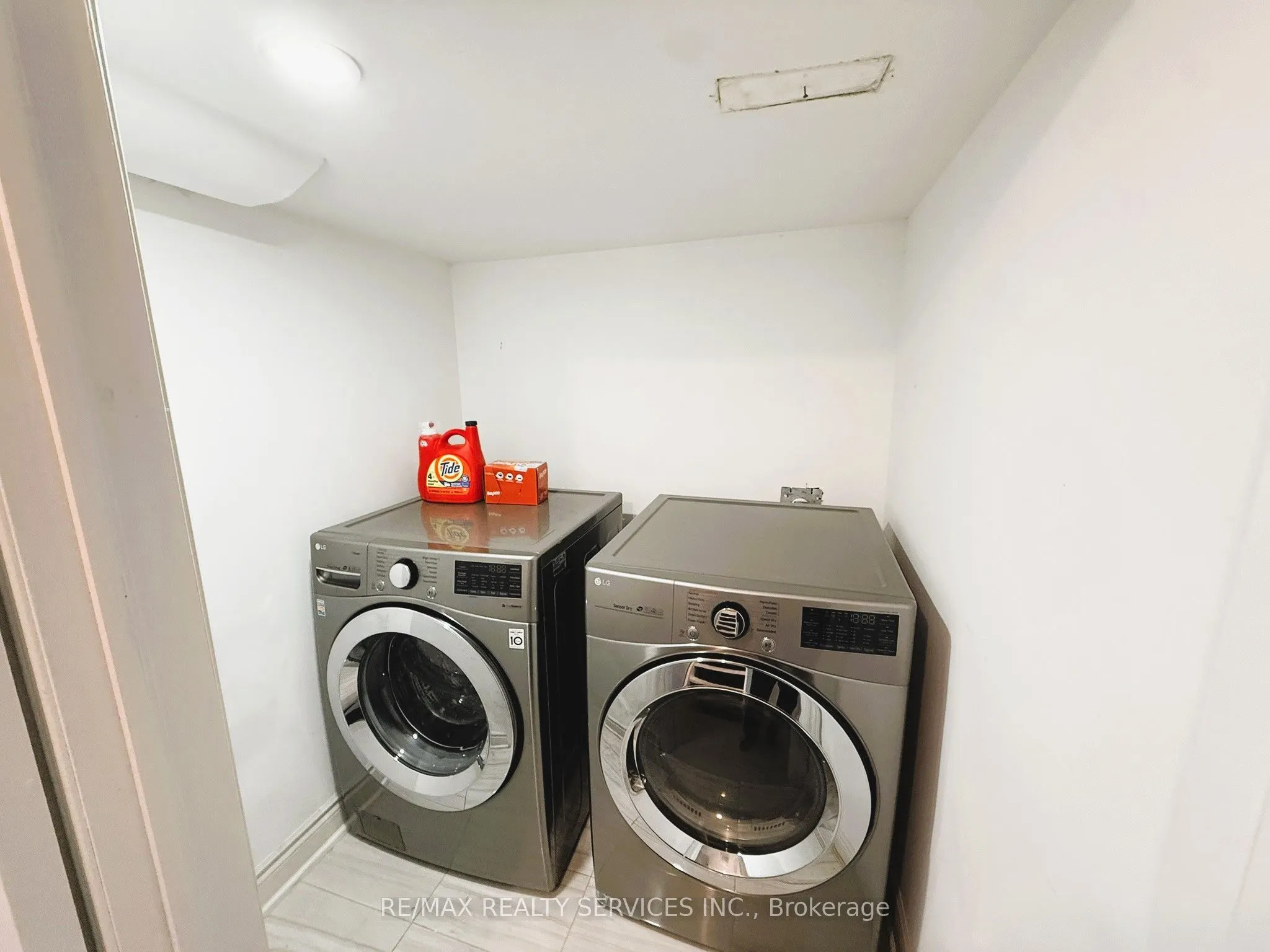 136 Nahani Way #Basement