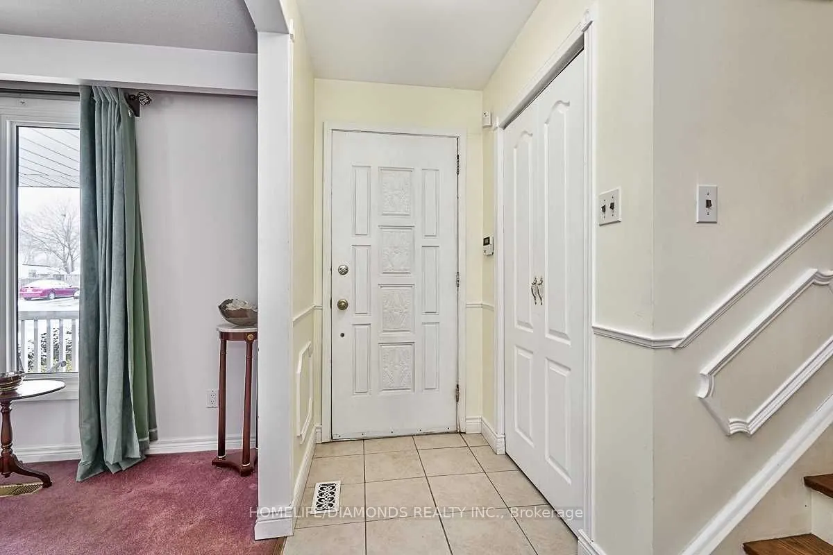 35 EDENBOROUGH Drive