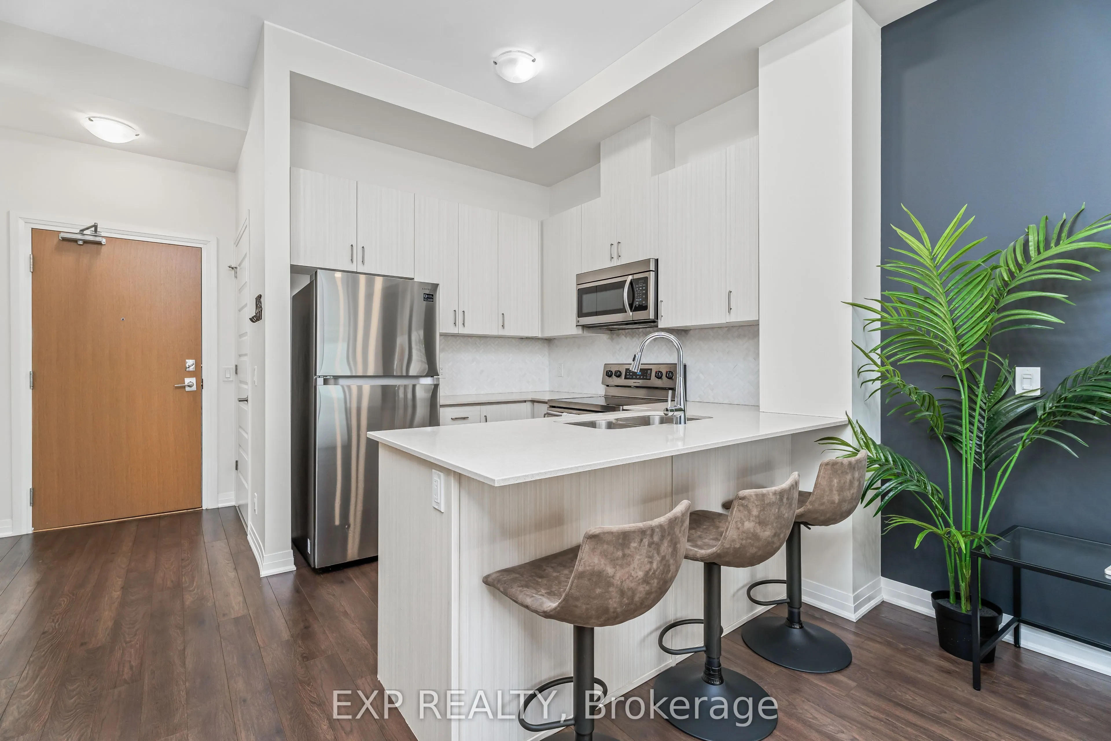 1105 Leger Way #627