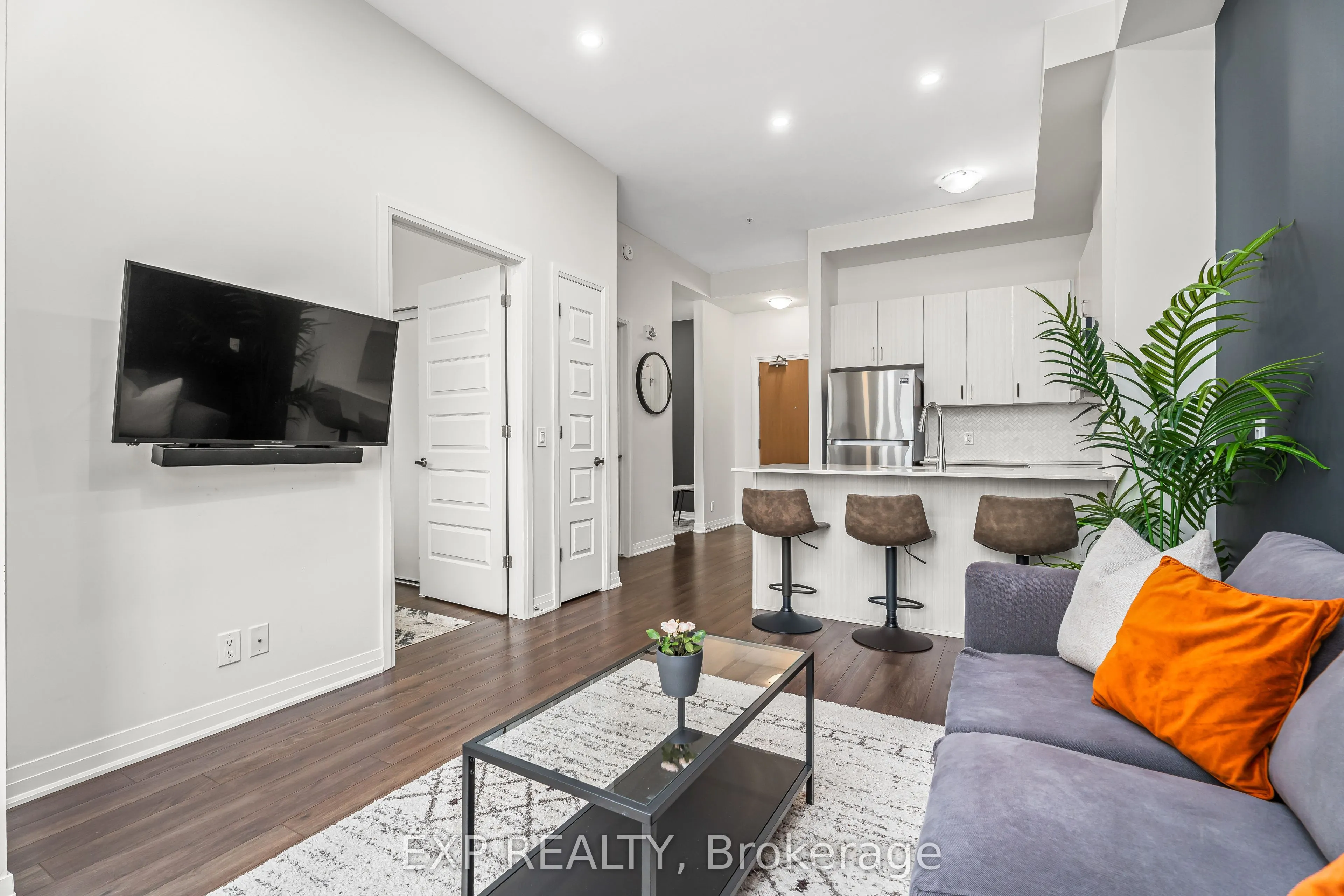 1105 Leger Way #627