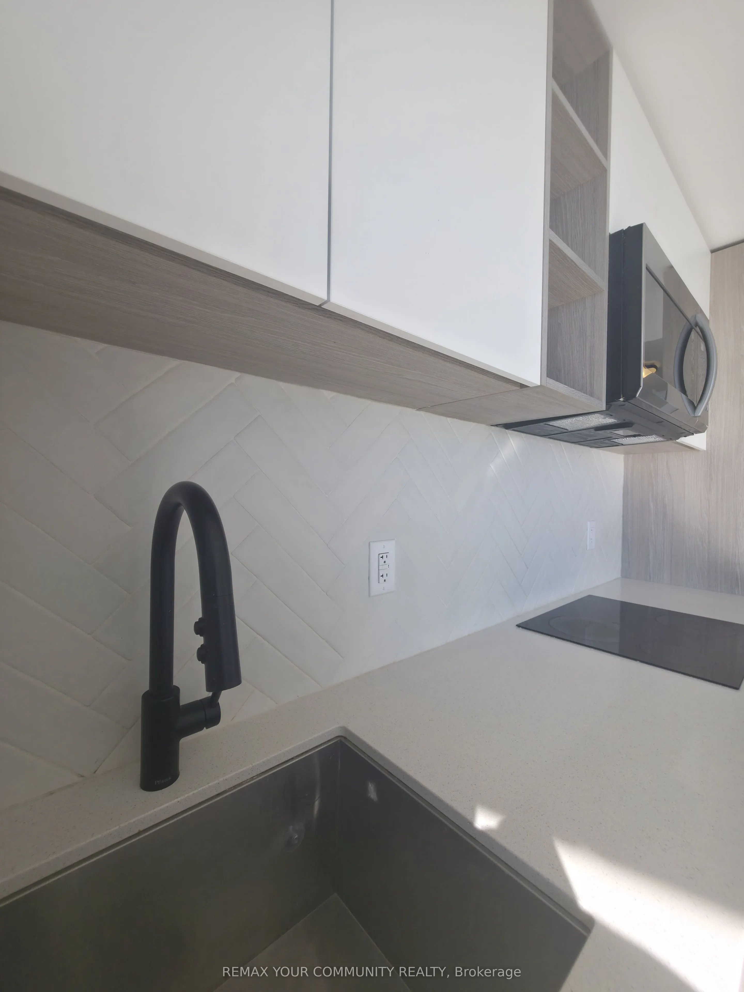 36 Zorra Street #1510