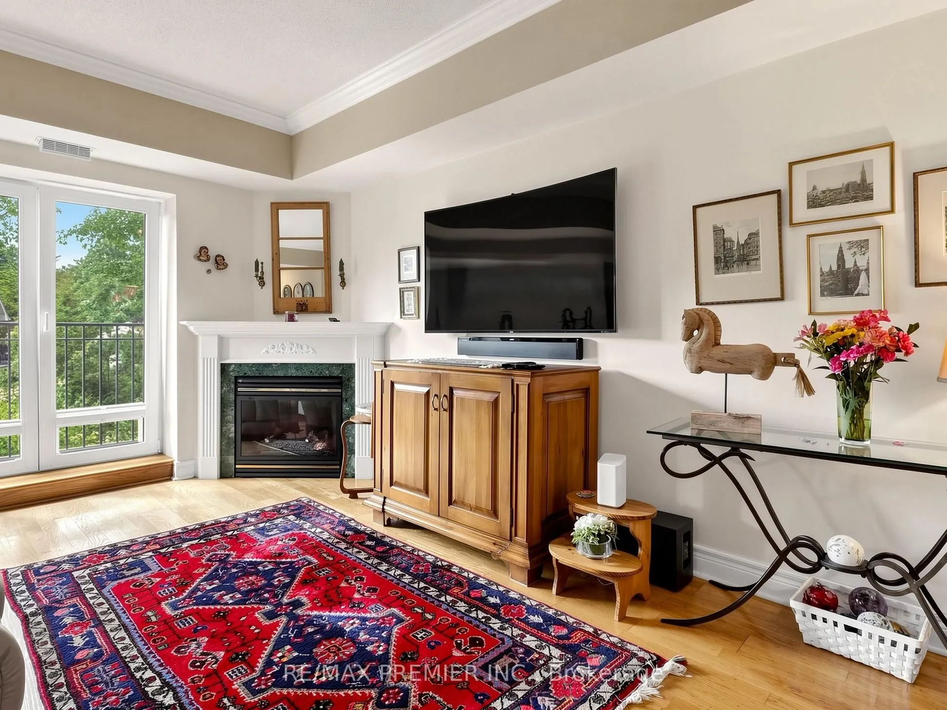 30 Anglesey Boulevard ##301