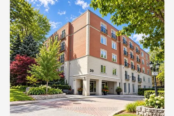 30 Anglesey Boulevard ##301