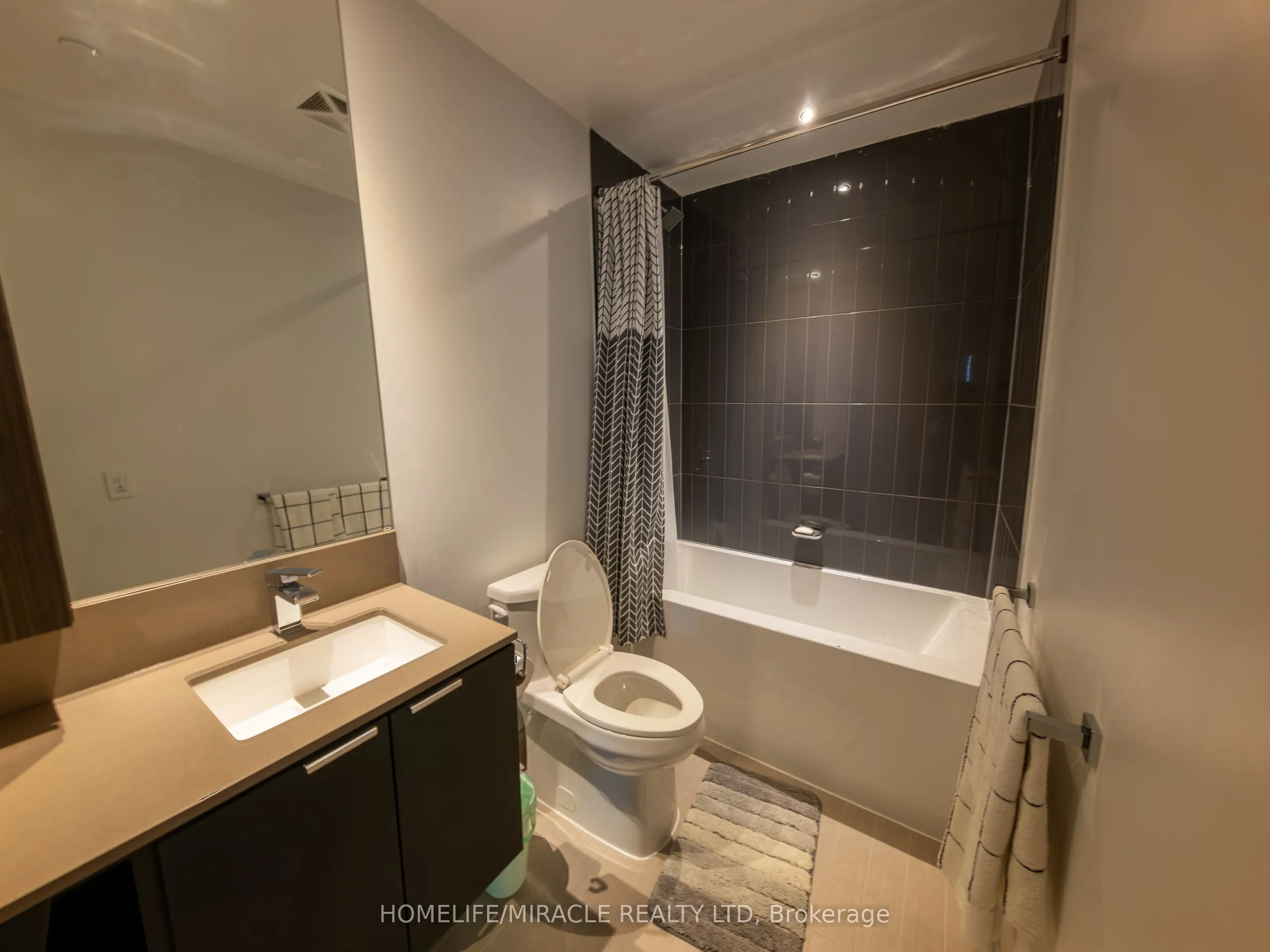 3883 Quartz Road #4407