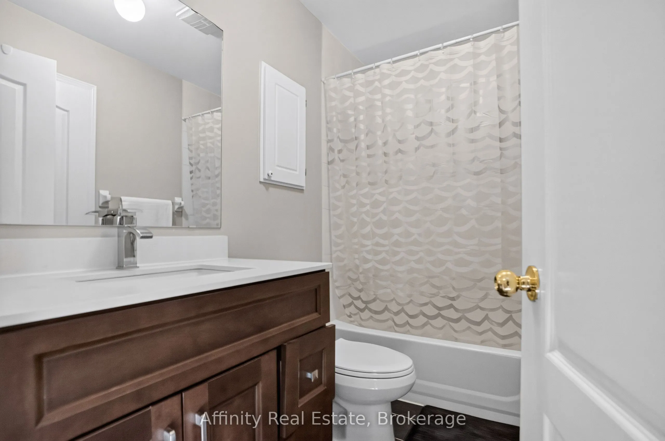 5530 Glen Erin Drive #76