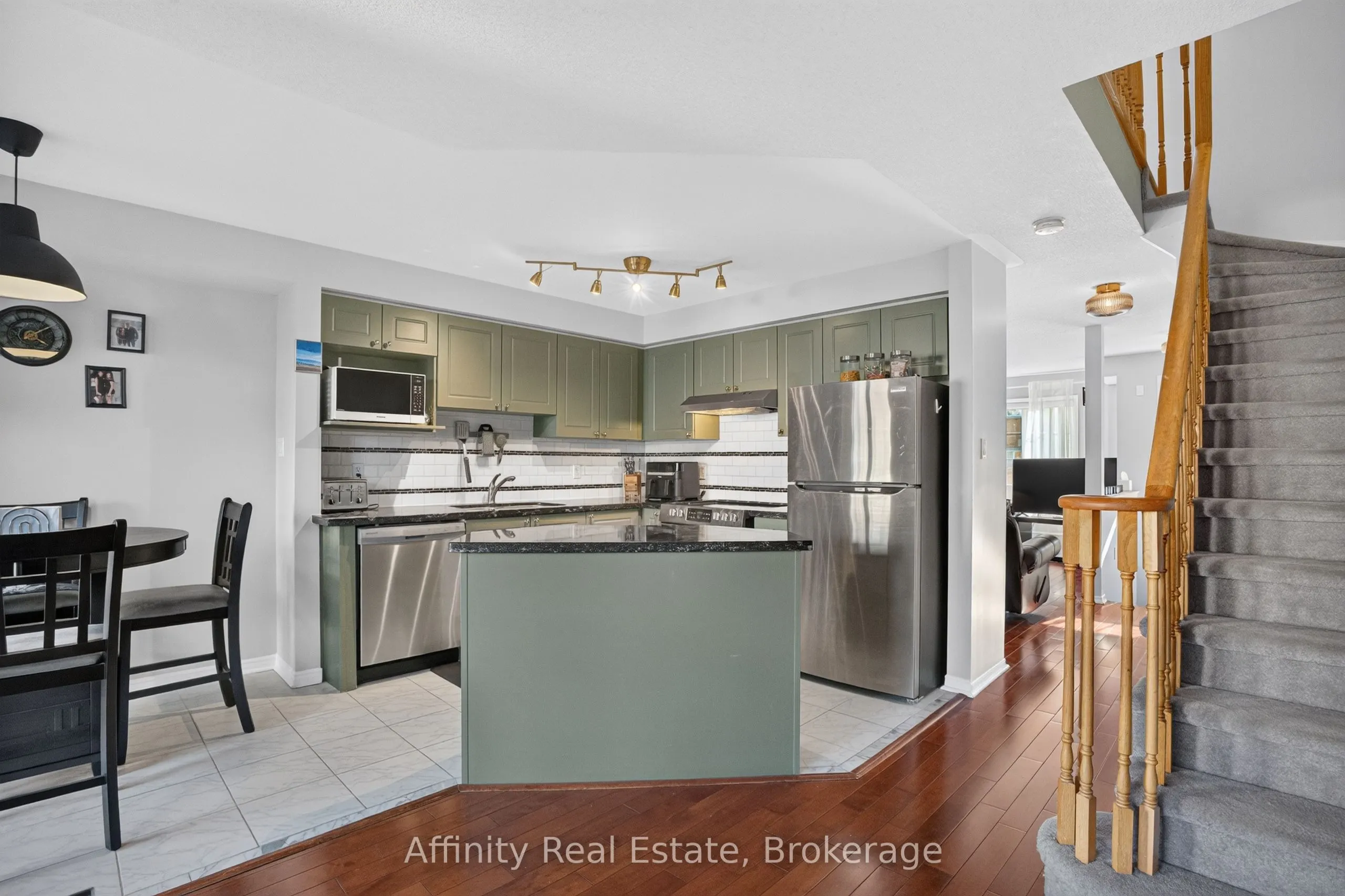 5530 Glen Erin Drive #76