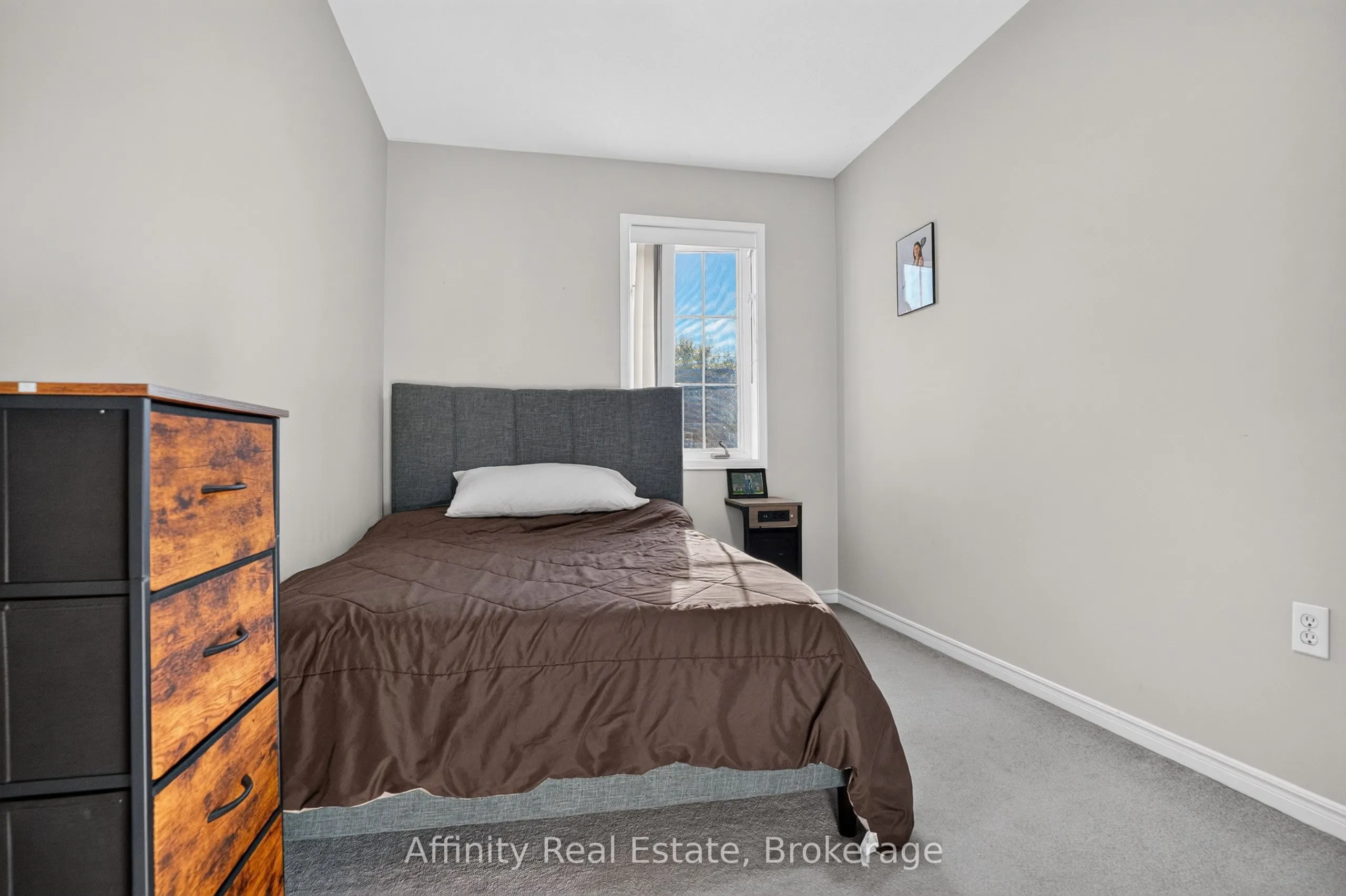 5530 Glen Erin Drive #76