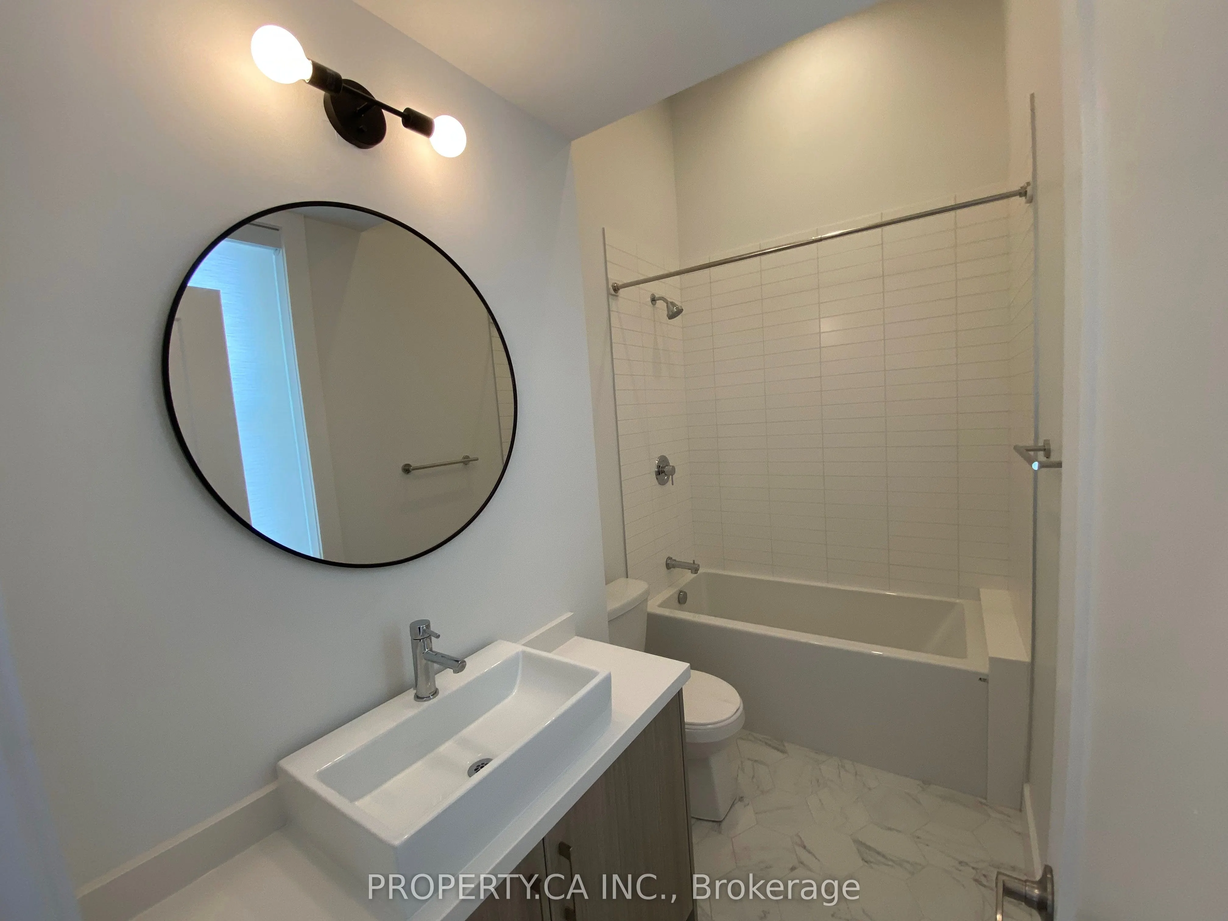3100 Dundas Street W #2