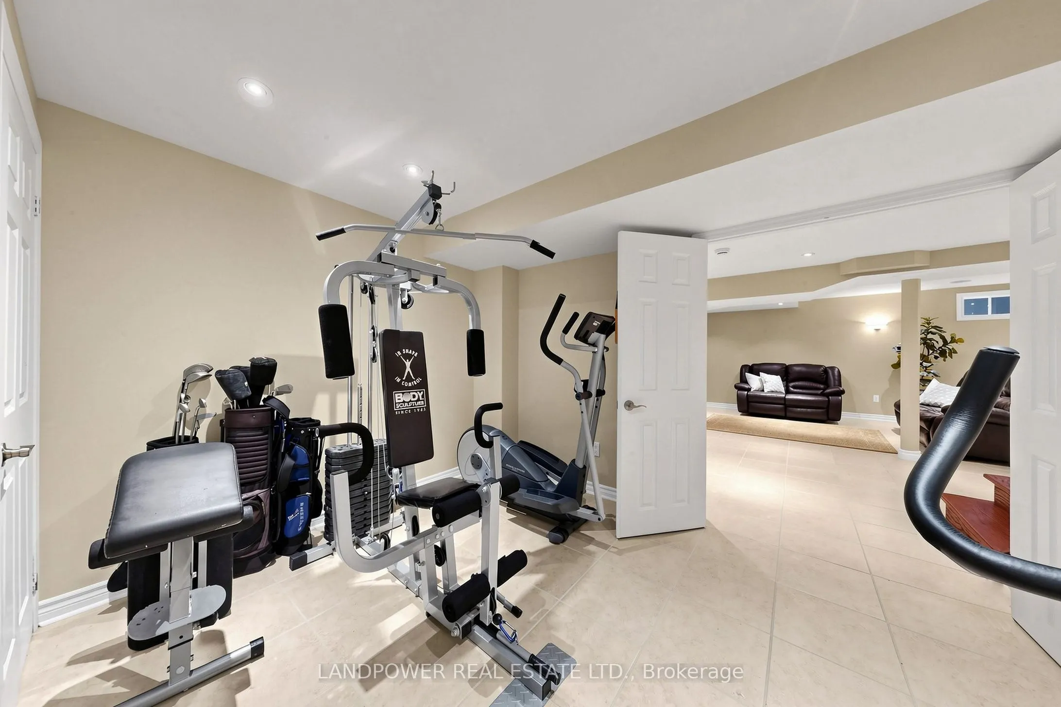 2582 Burnford Trail