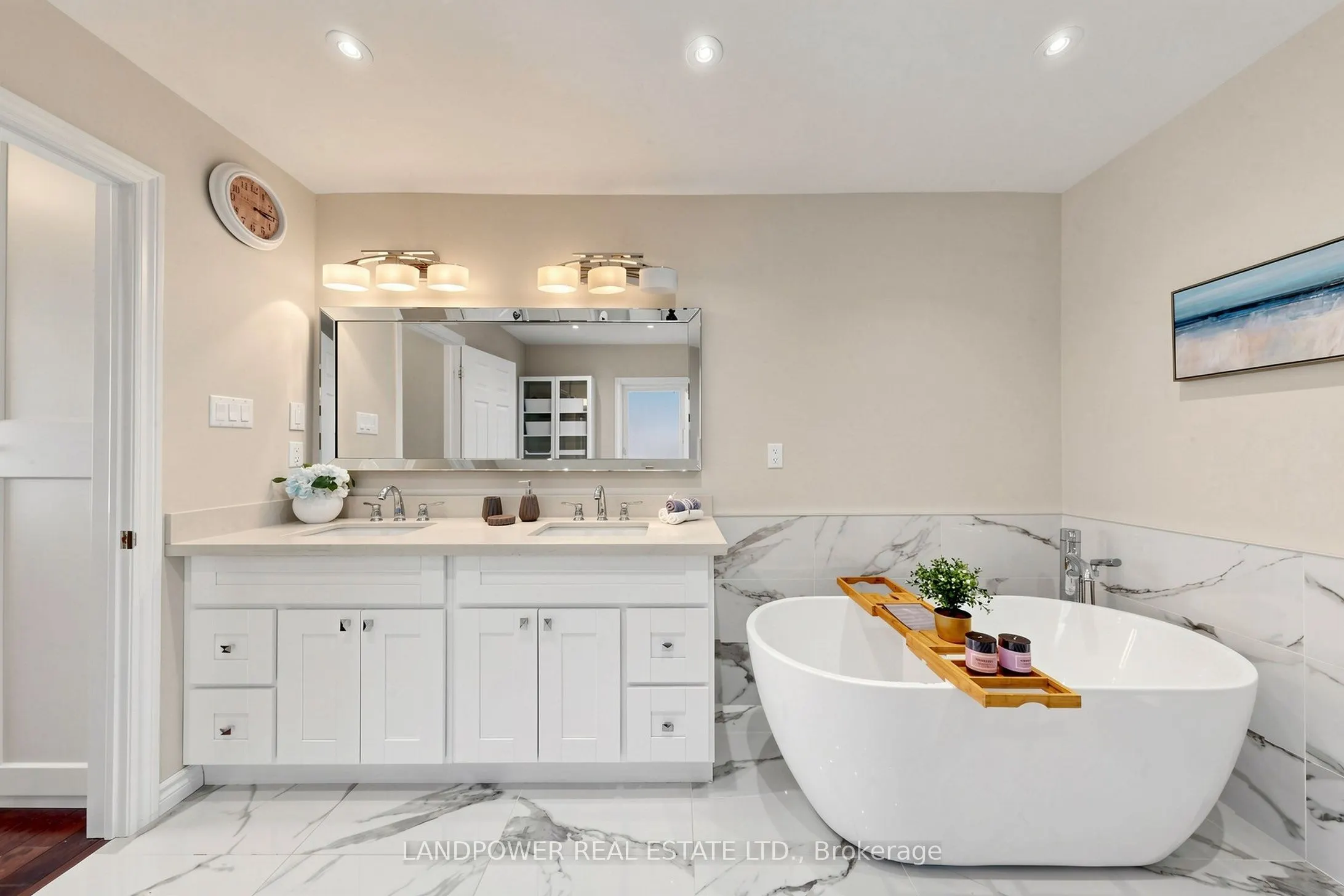 2582 Burnford Trail