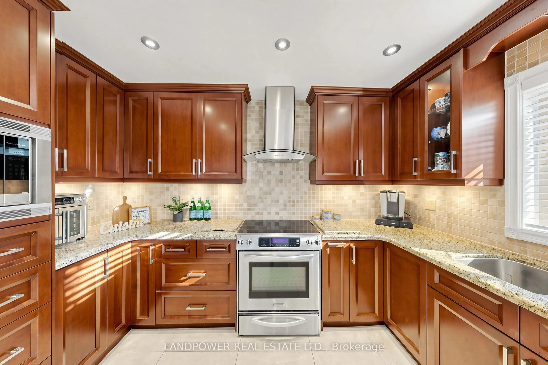 2582 Burnford Trail