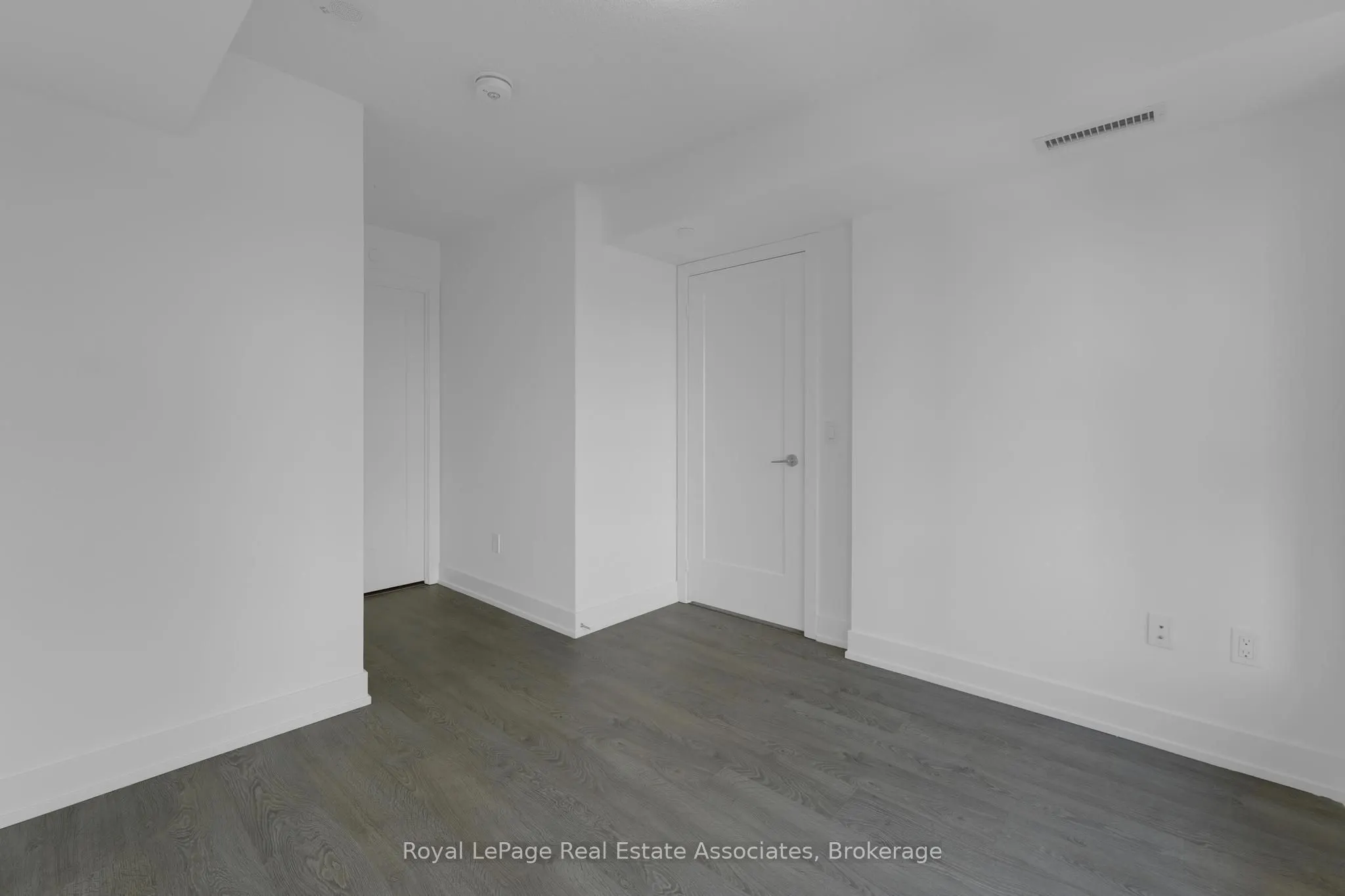 9 Mabelle Avenue #1516