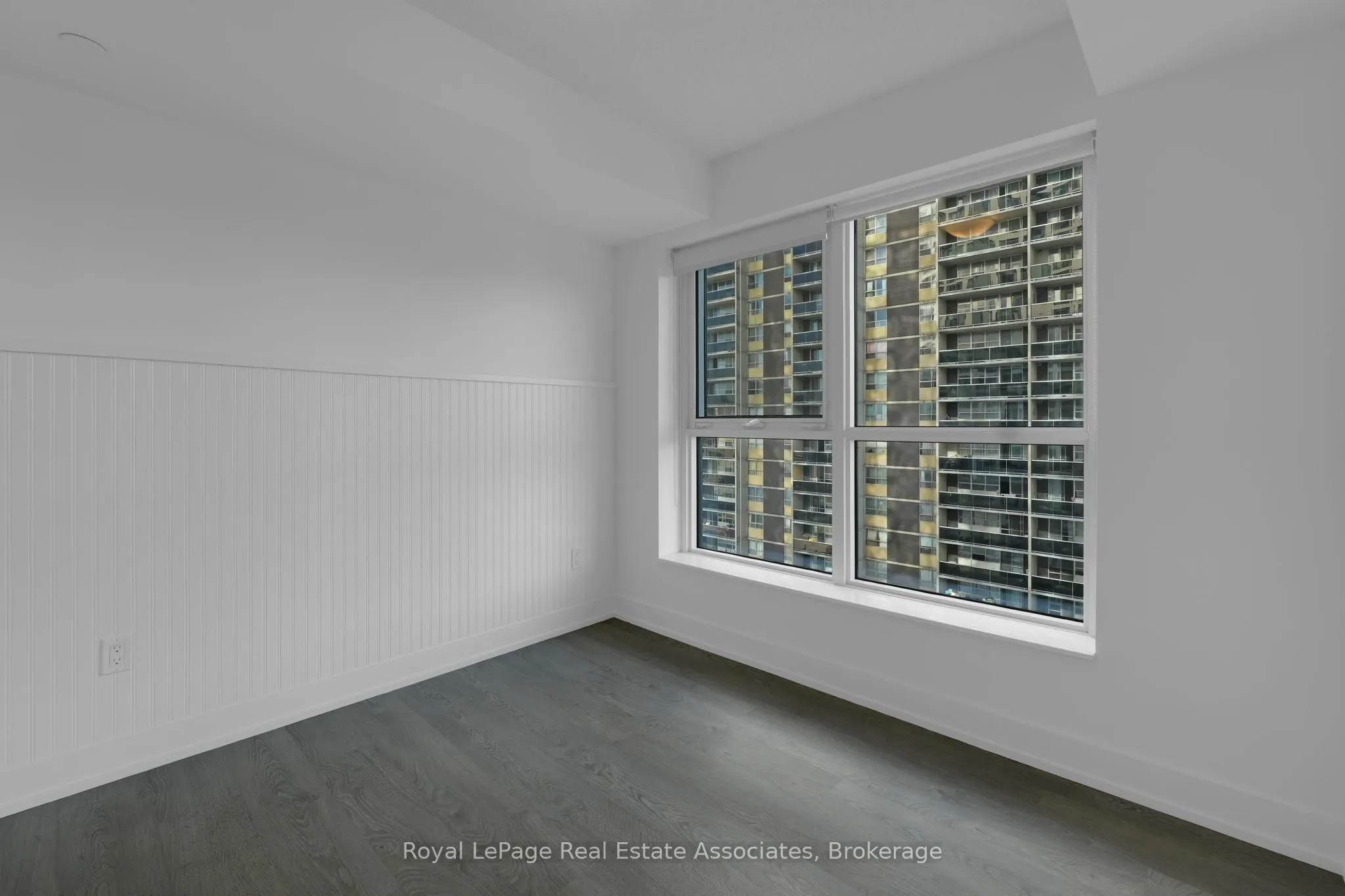 9 Mabelle Avenue #1516
