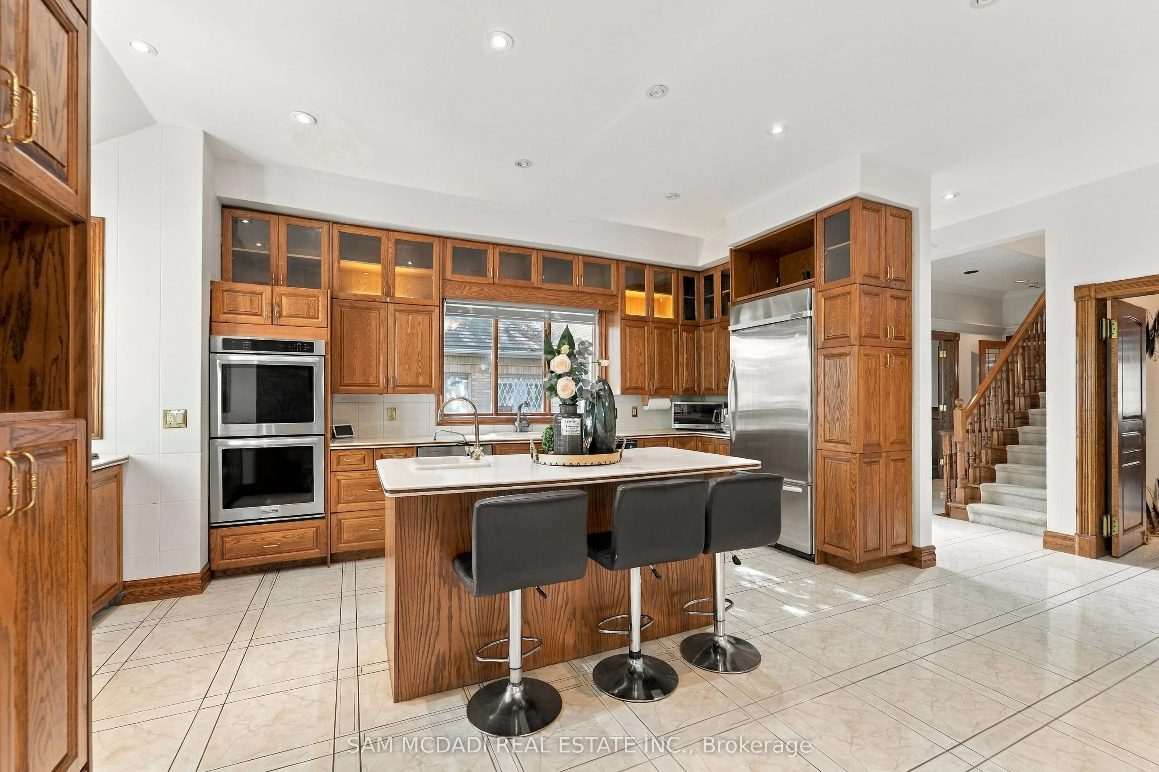 2480 MISSISSAUGA Road