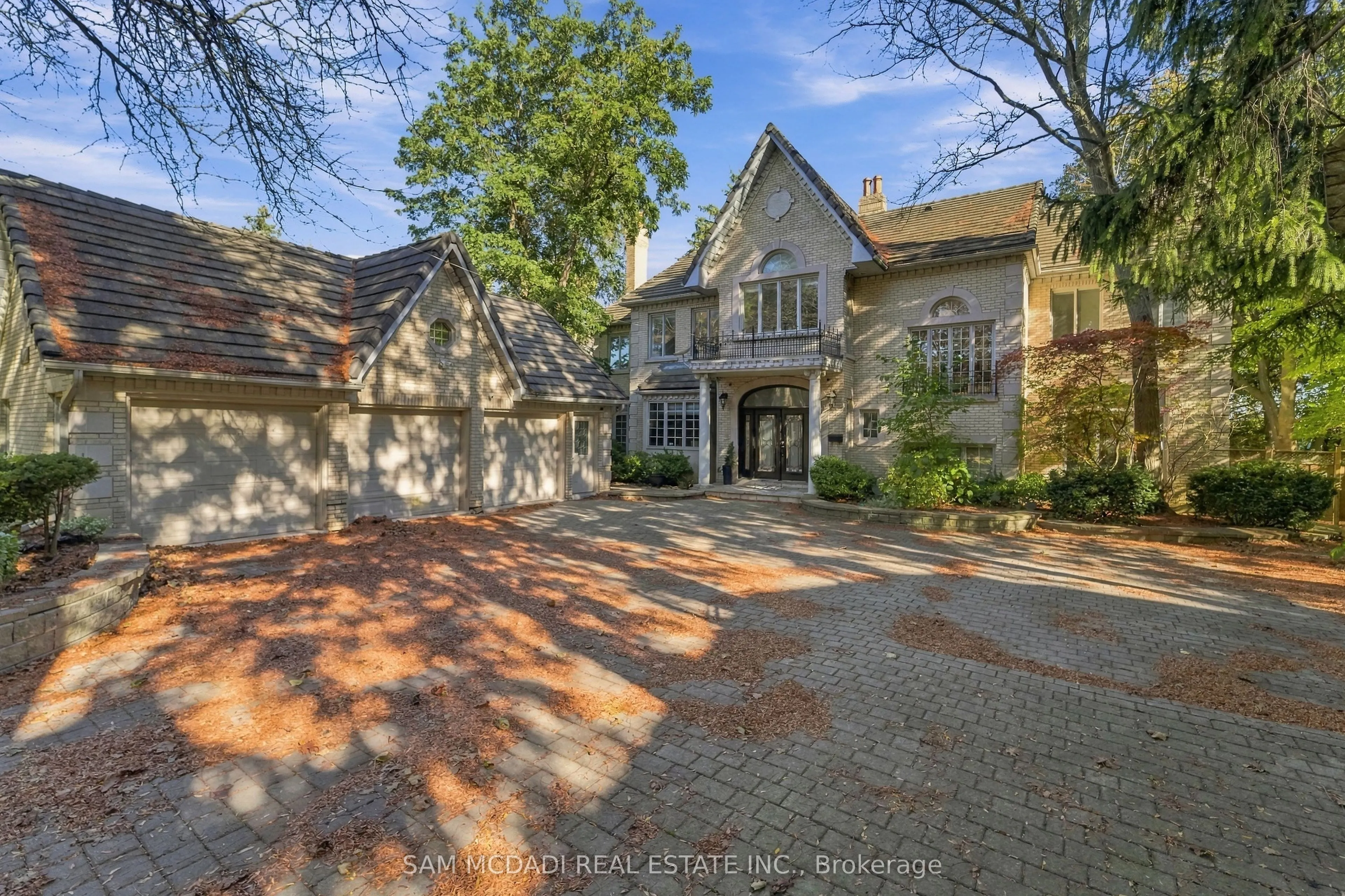 2480 MISSISSAUGA Road