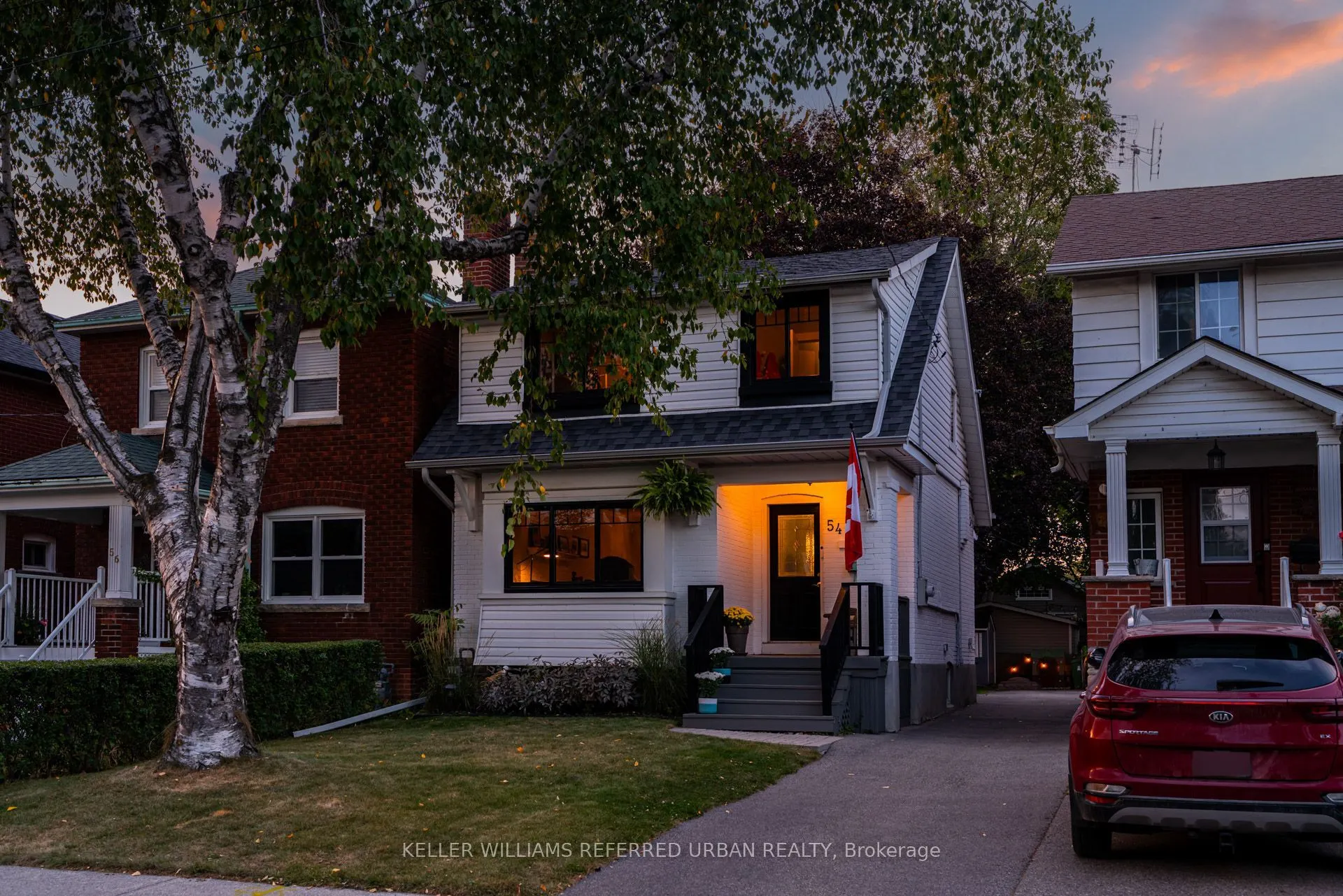 54 Albani Street