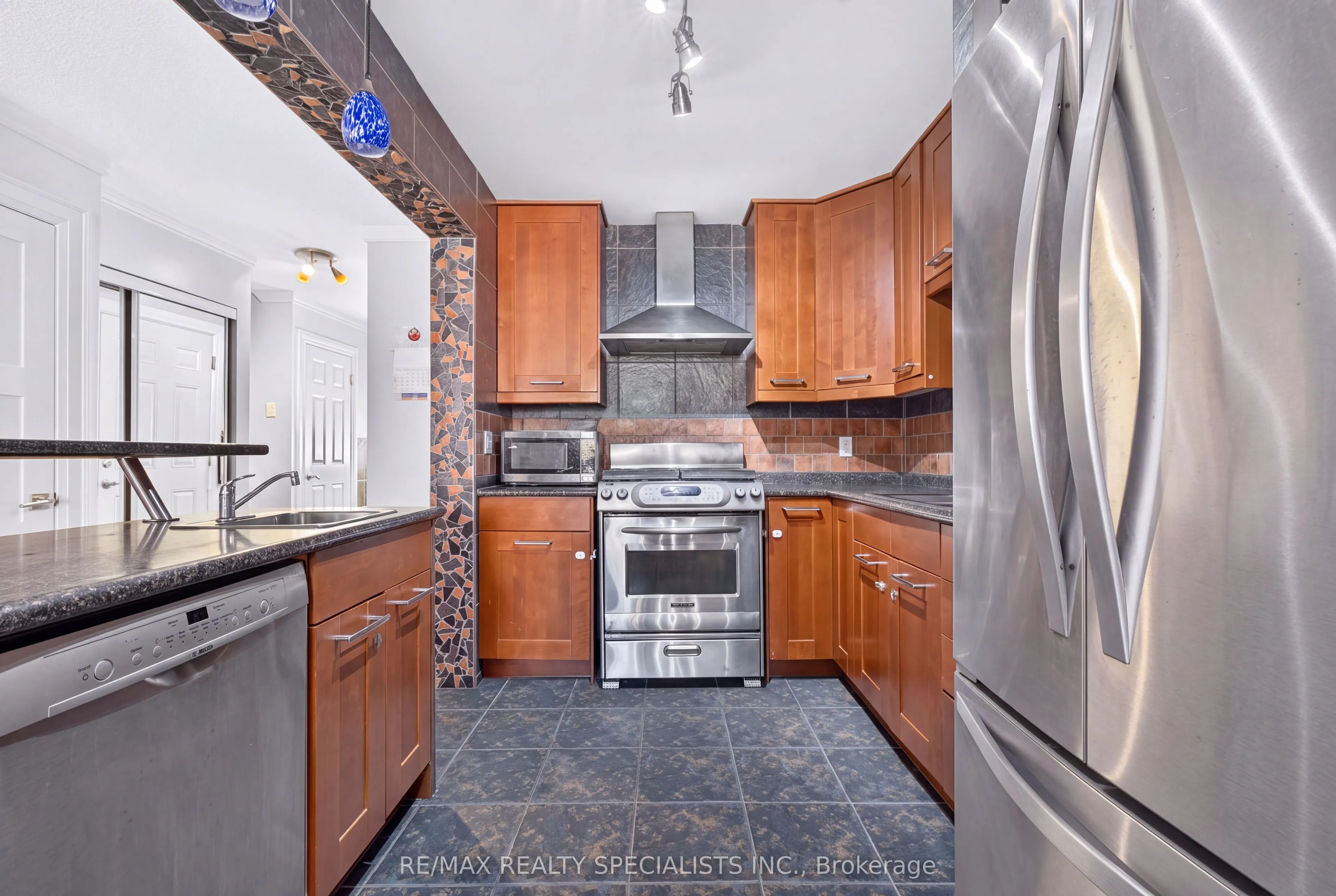 5610 Montevideo Road #17