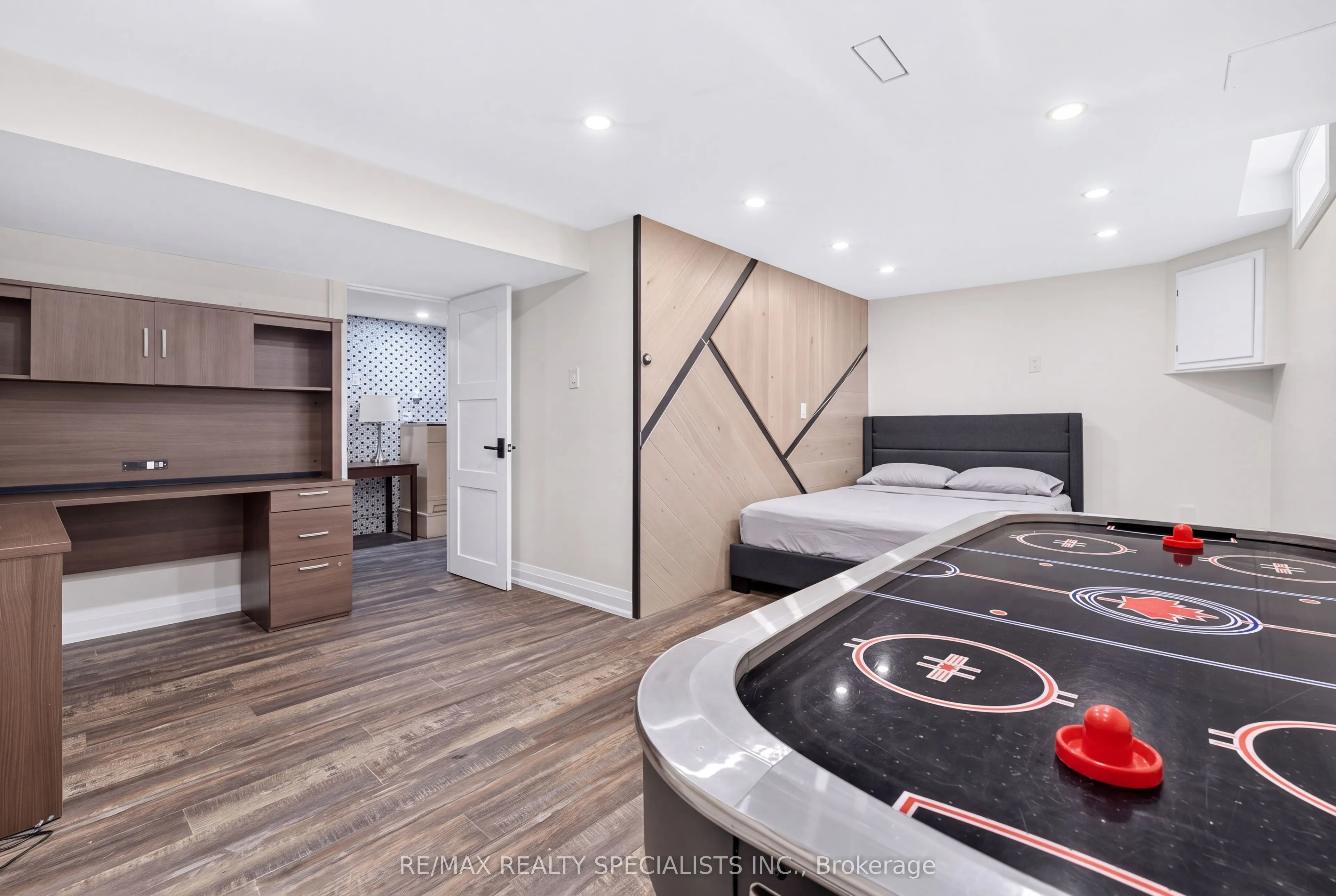 5610 Montevideo Road #17