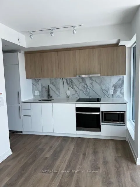 1100 Sheppard Avenue W #512