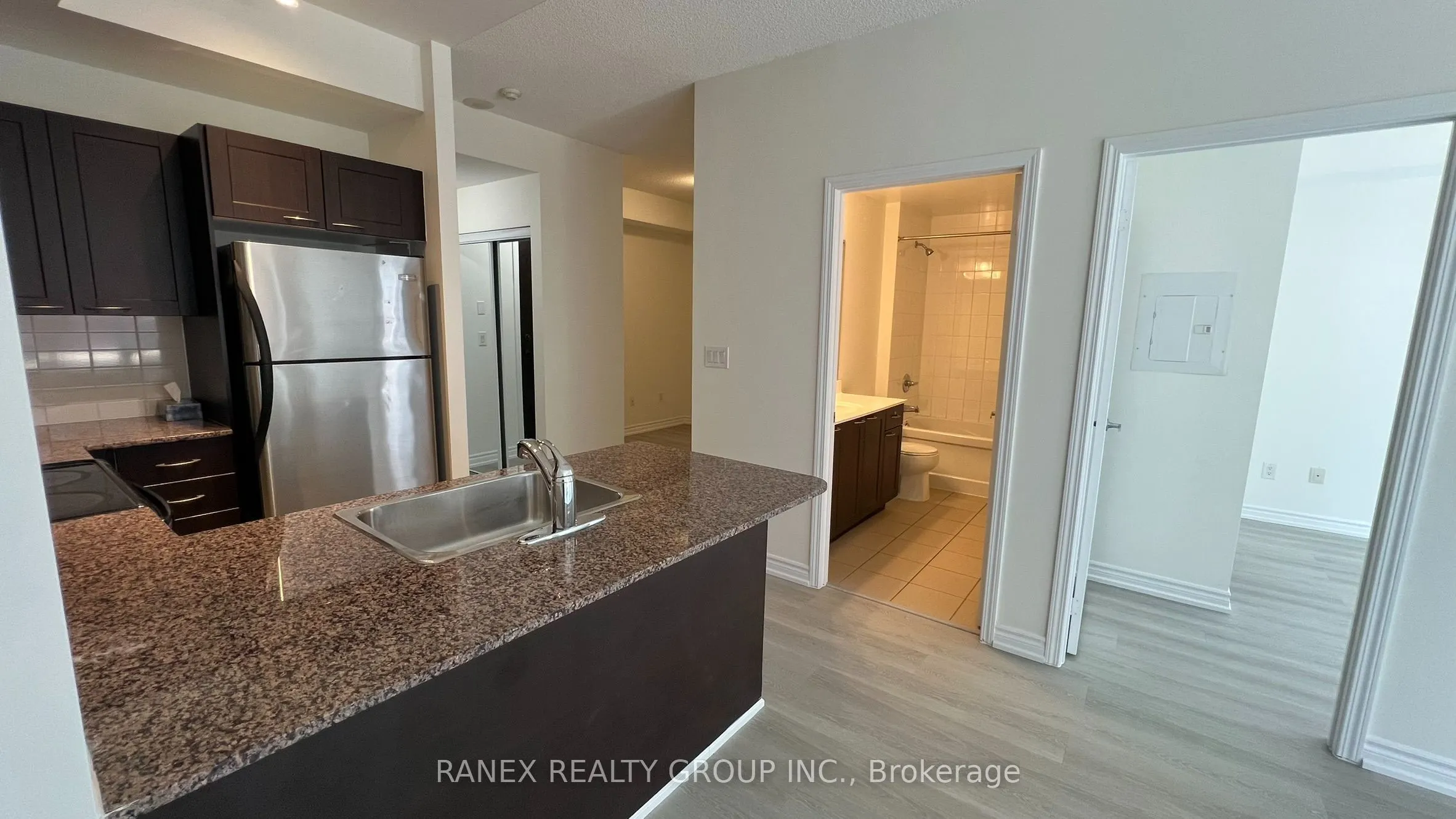 385 Prince Of Wales Drive #317