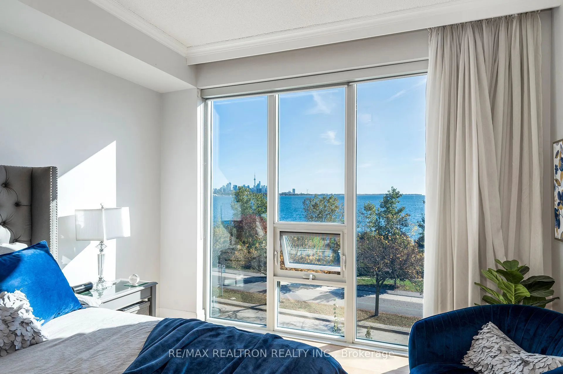 58 Marine Parade Drive #210