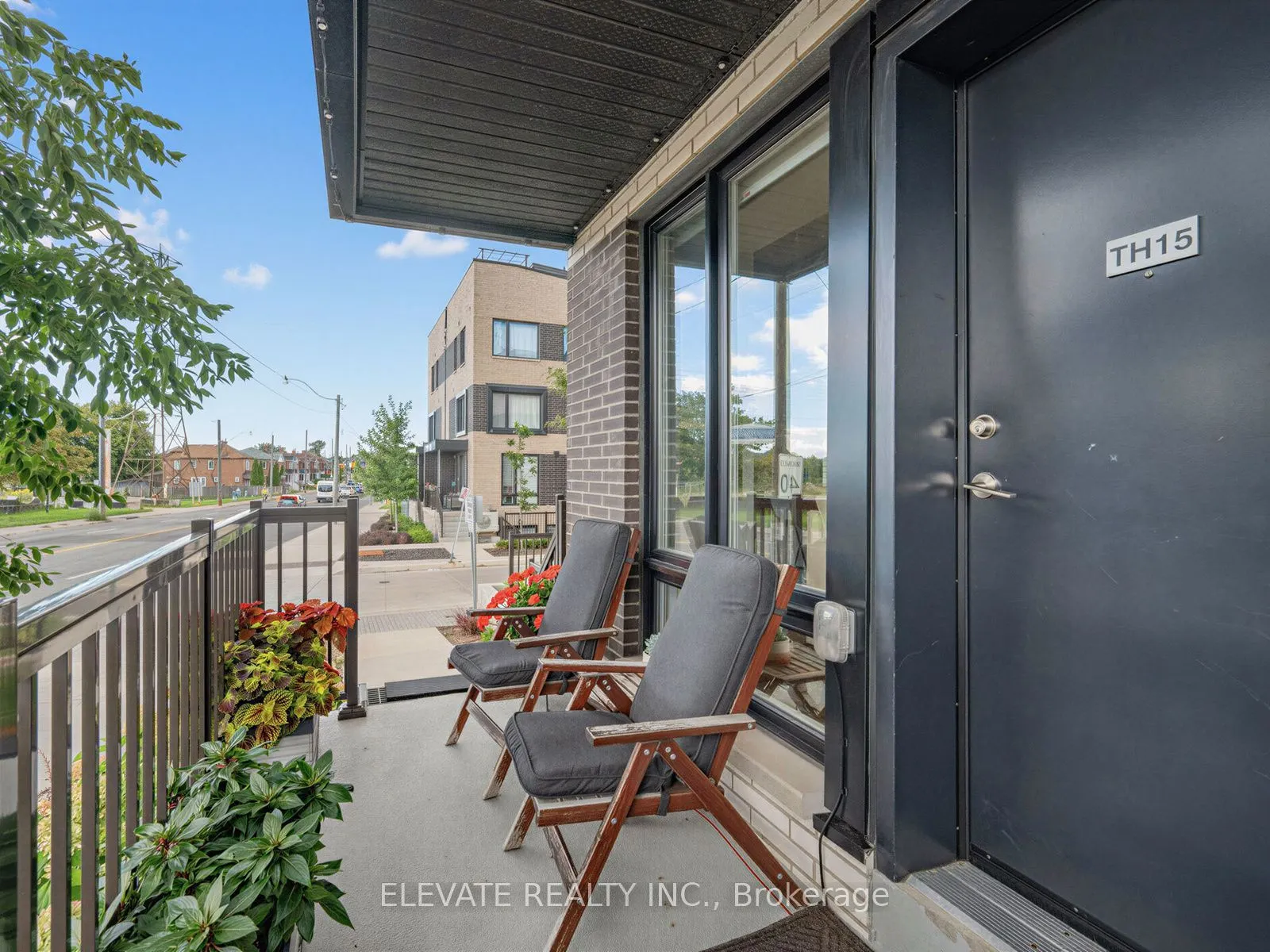 40 Ed Clark Gardens Boulevard #15