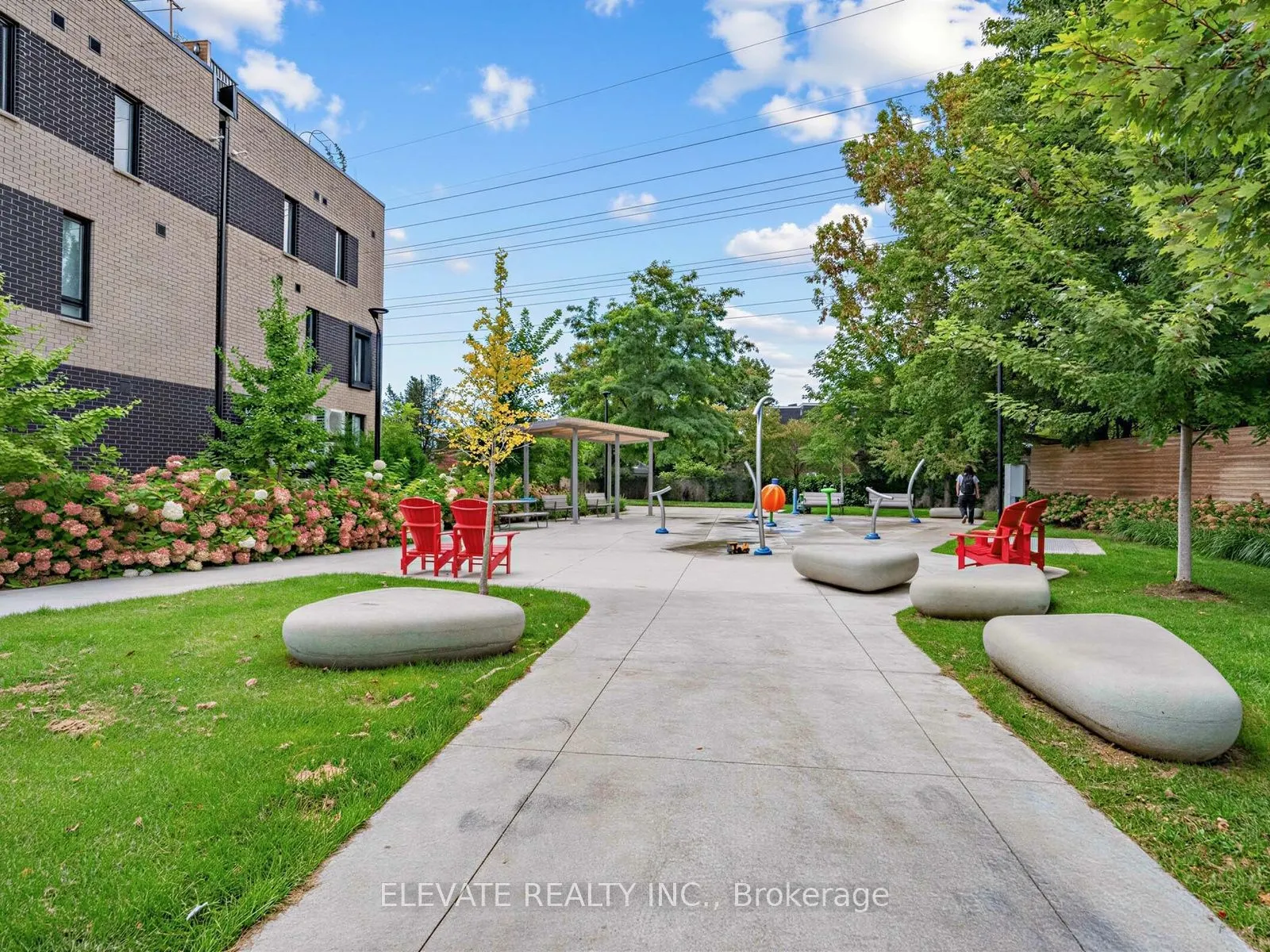 40 Ed Clark Gardens Boulevard #15