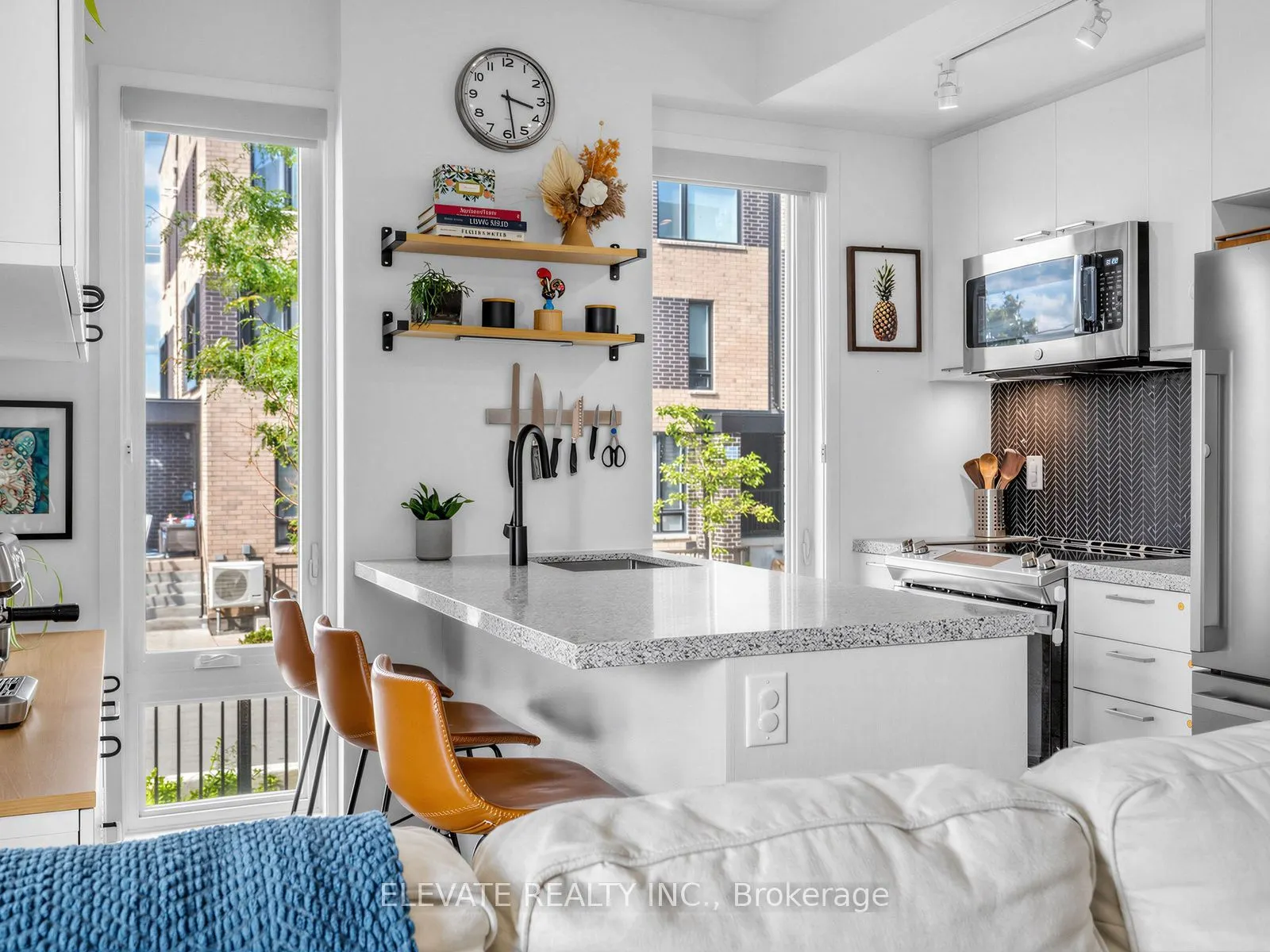 40 Ed Clark Gardens Boulevard #15