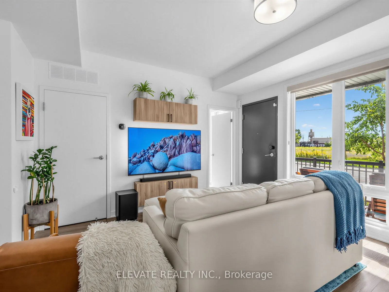 40 Ed Clark Gardens Boulevard #15