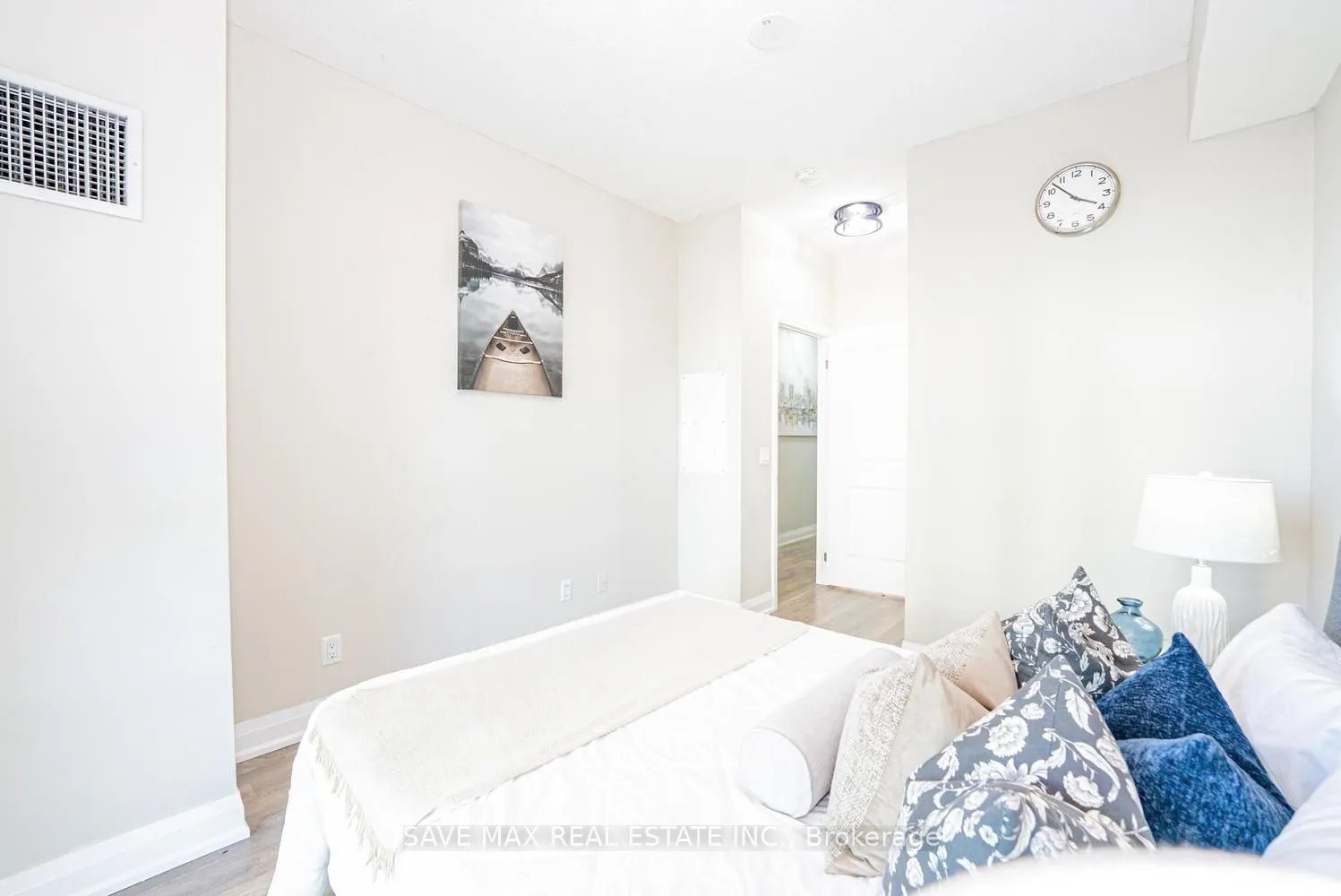 65 Yorkland Boulevard #308
