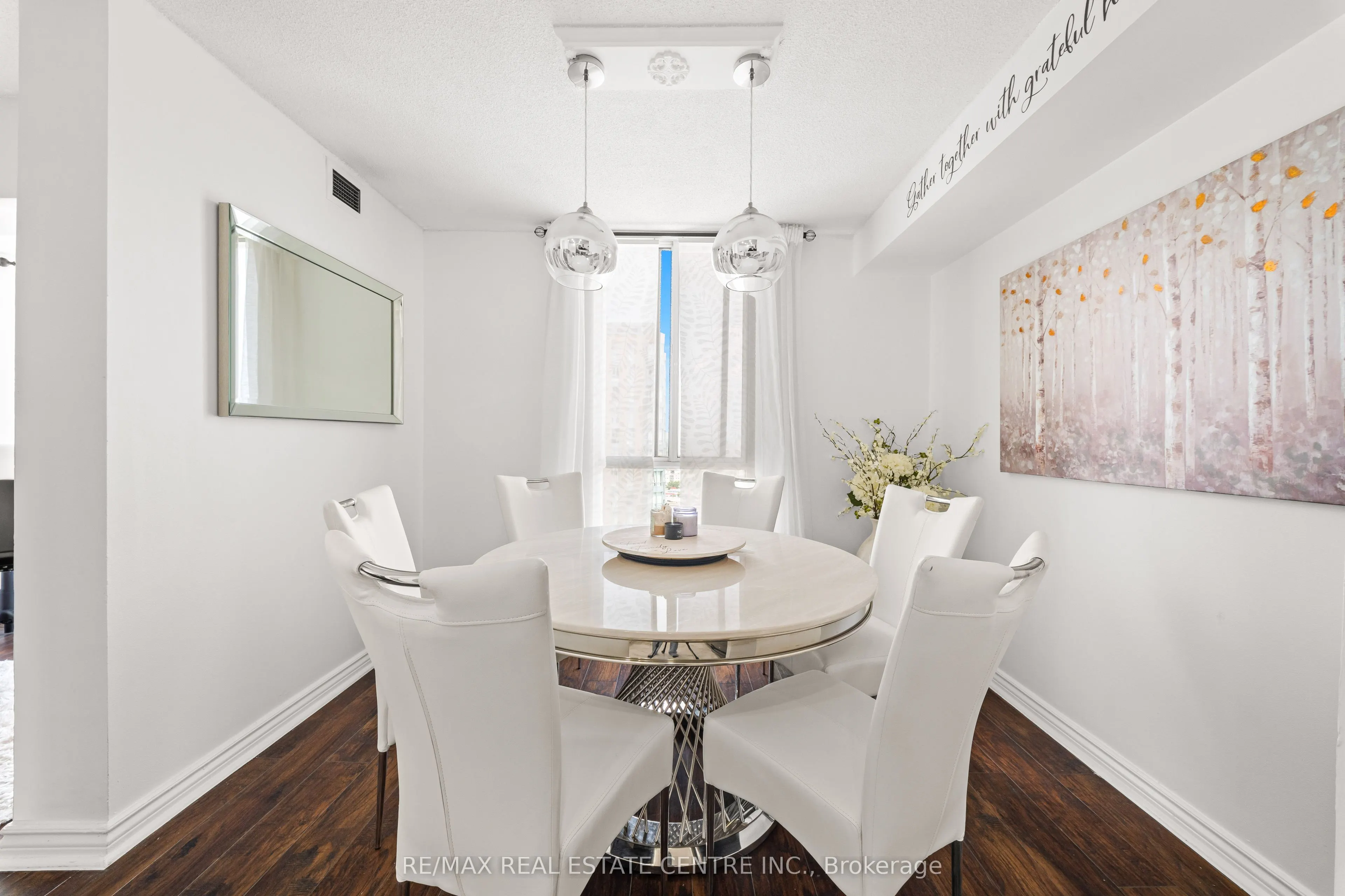 145 Hillcrest Avenue #1907